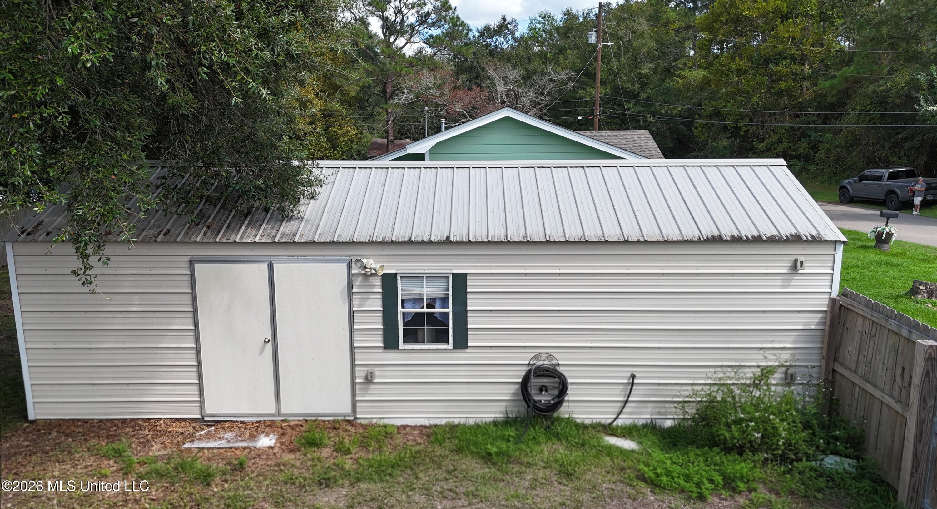 13011 Michael Street Property Photo 20
