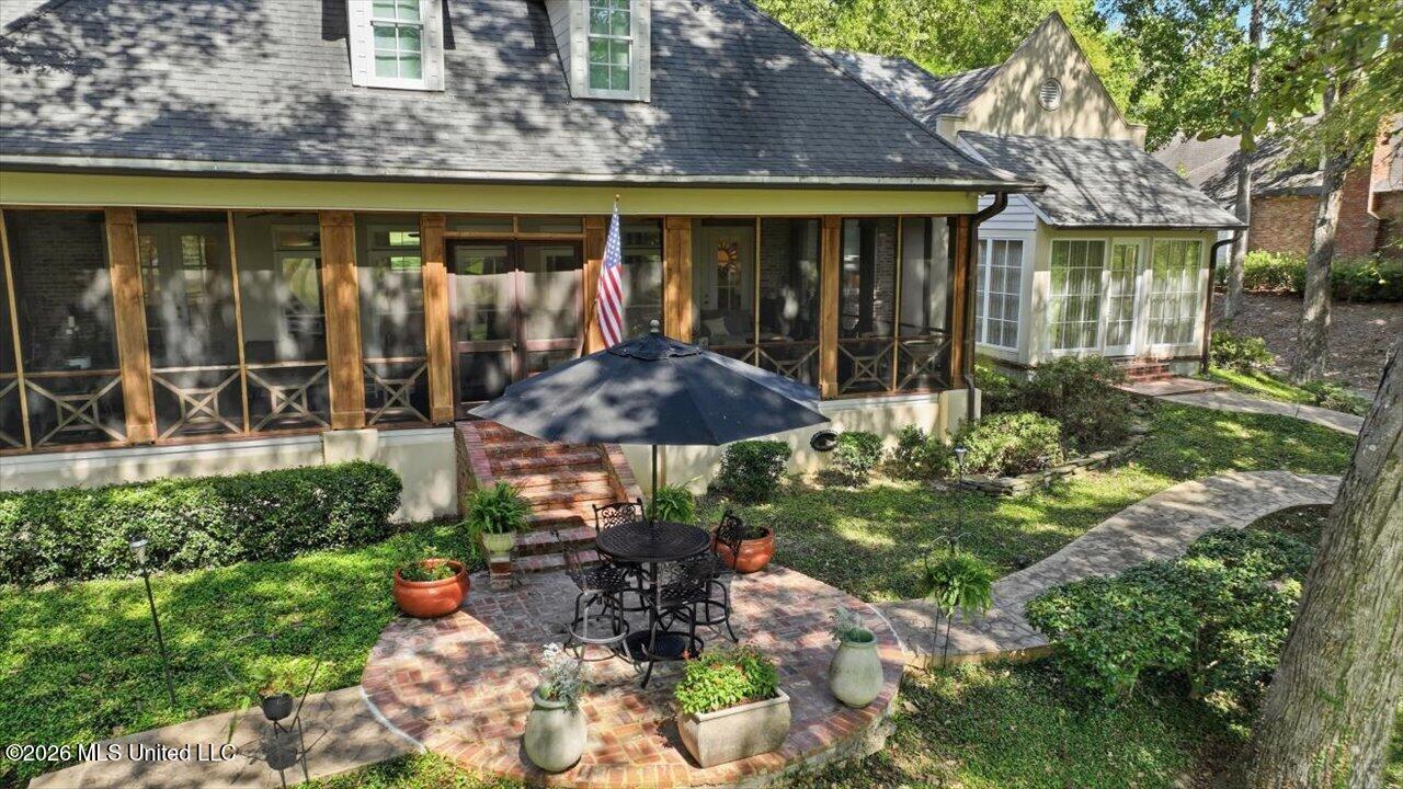 1118 Annandale Drive Property Photo 12