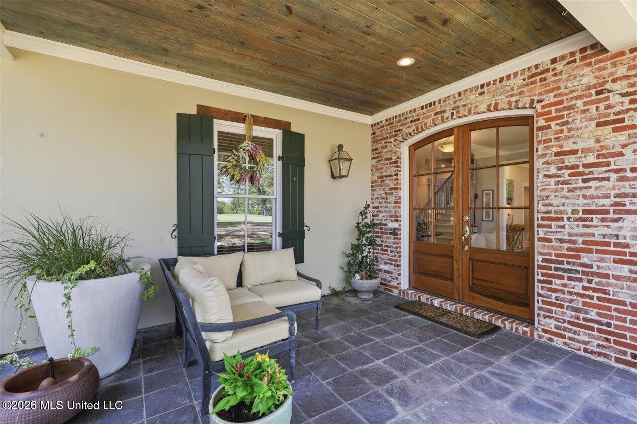 1118 Annandale Drive Property Photo 27