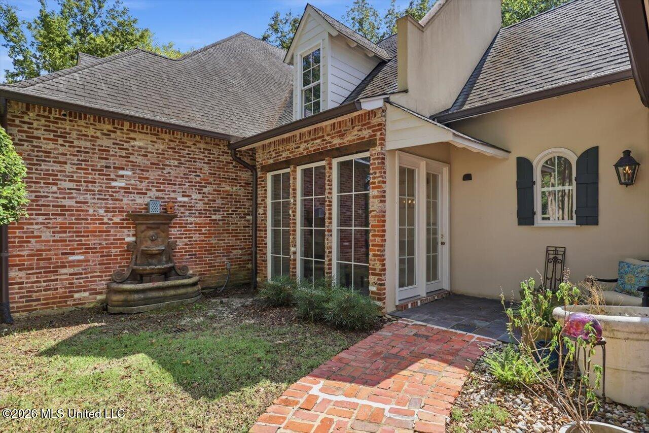 1118 Annandale Drive Property Photo 38