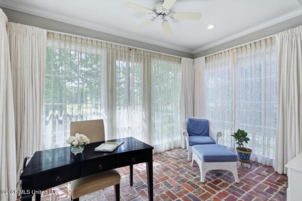 1118 Annandale Drive Property Photo 42