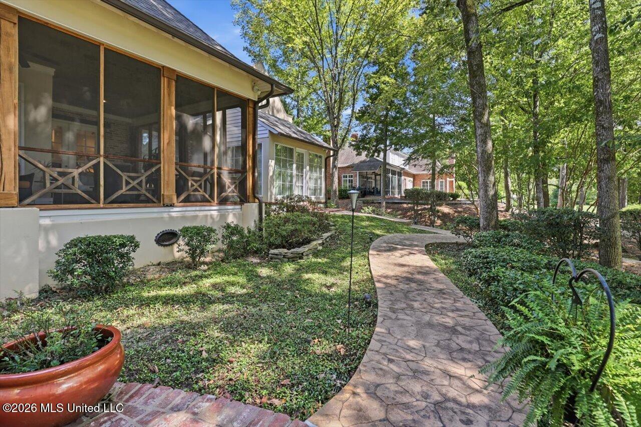 1118 Annandale Drive Property Photo 86