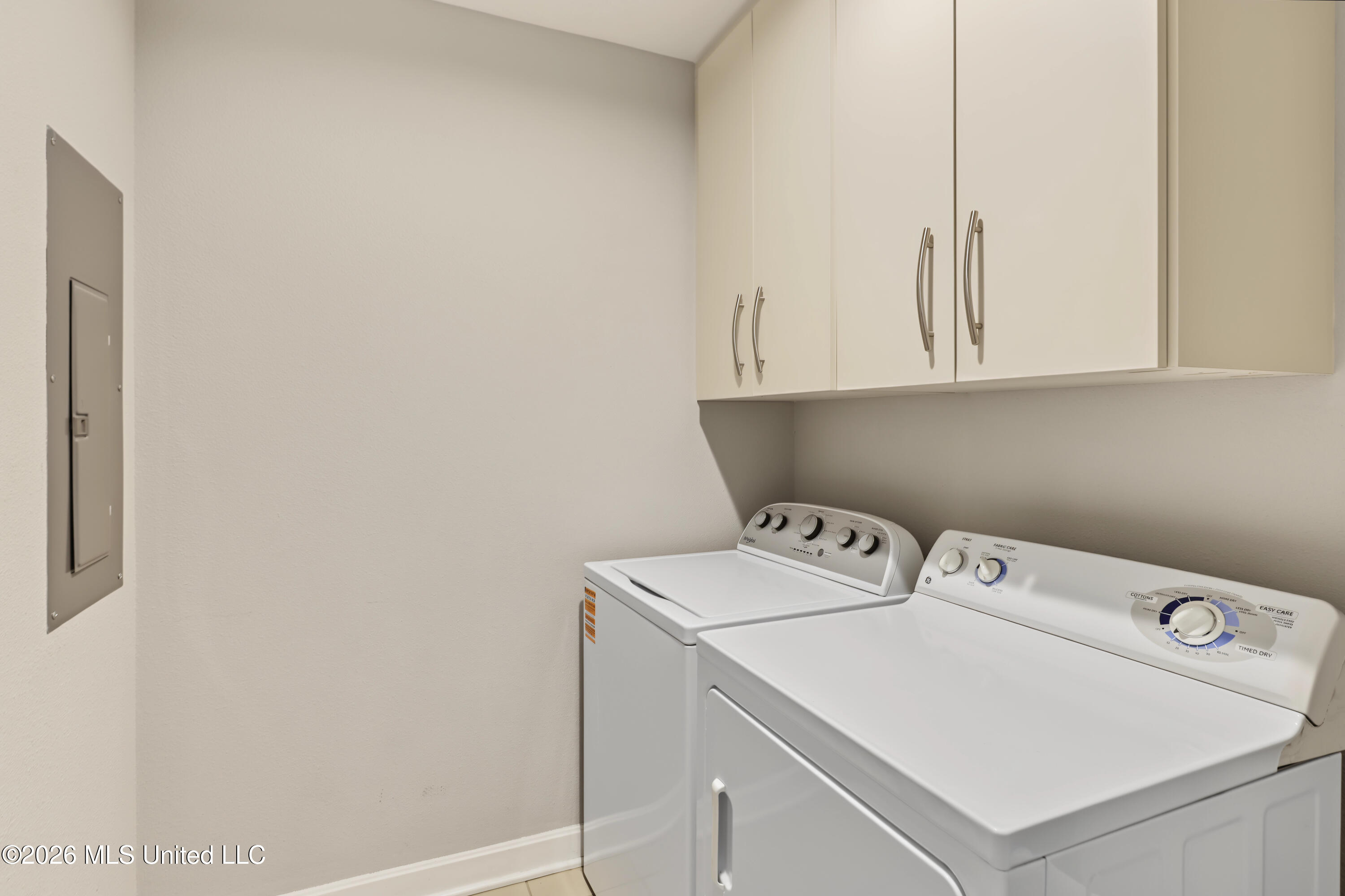 2060 Beach Boulevard Property Photo 18