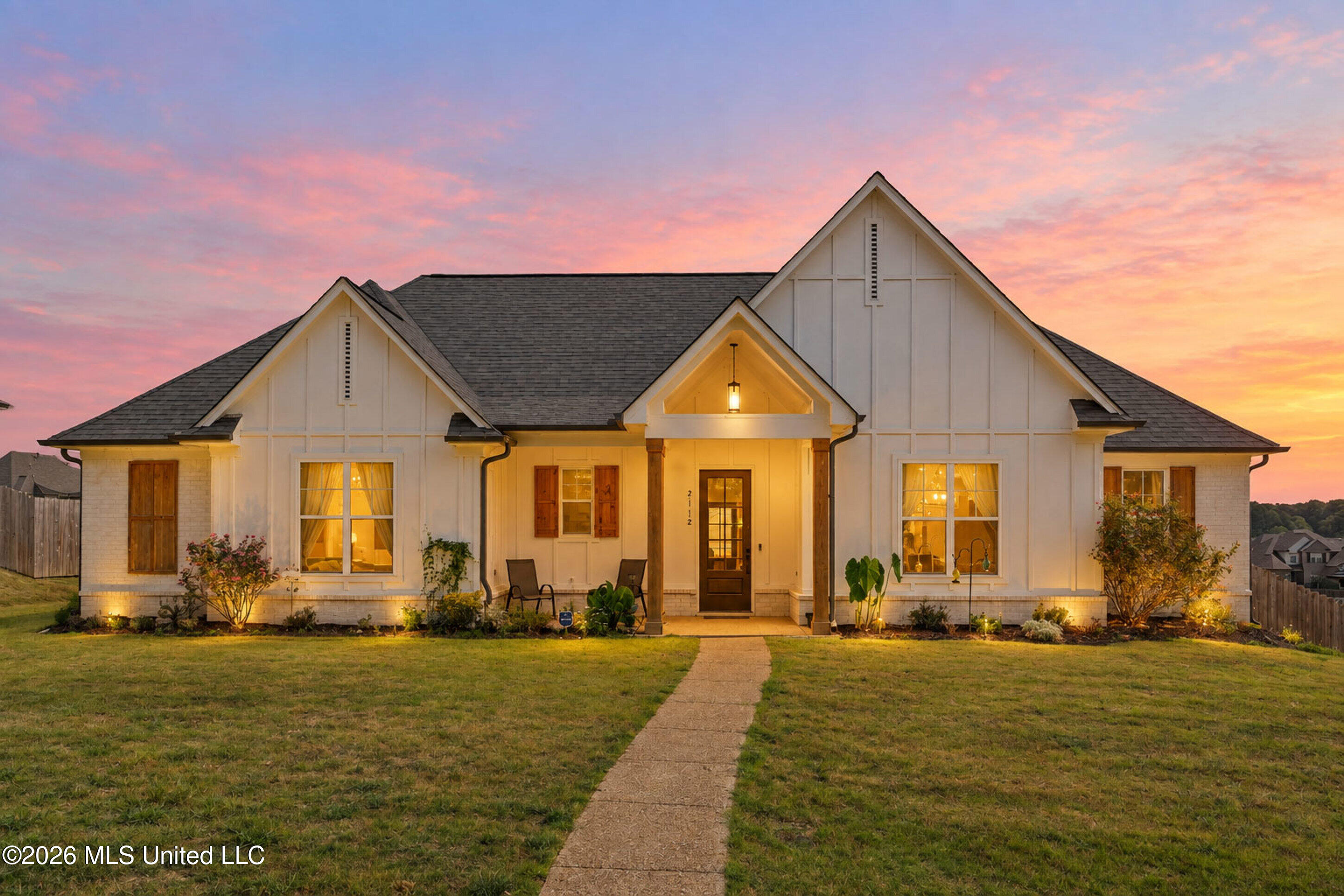 2112 Laughter Road Property Photo 7