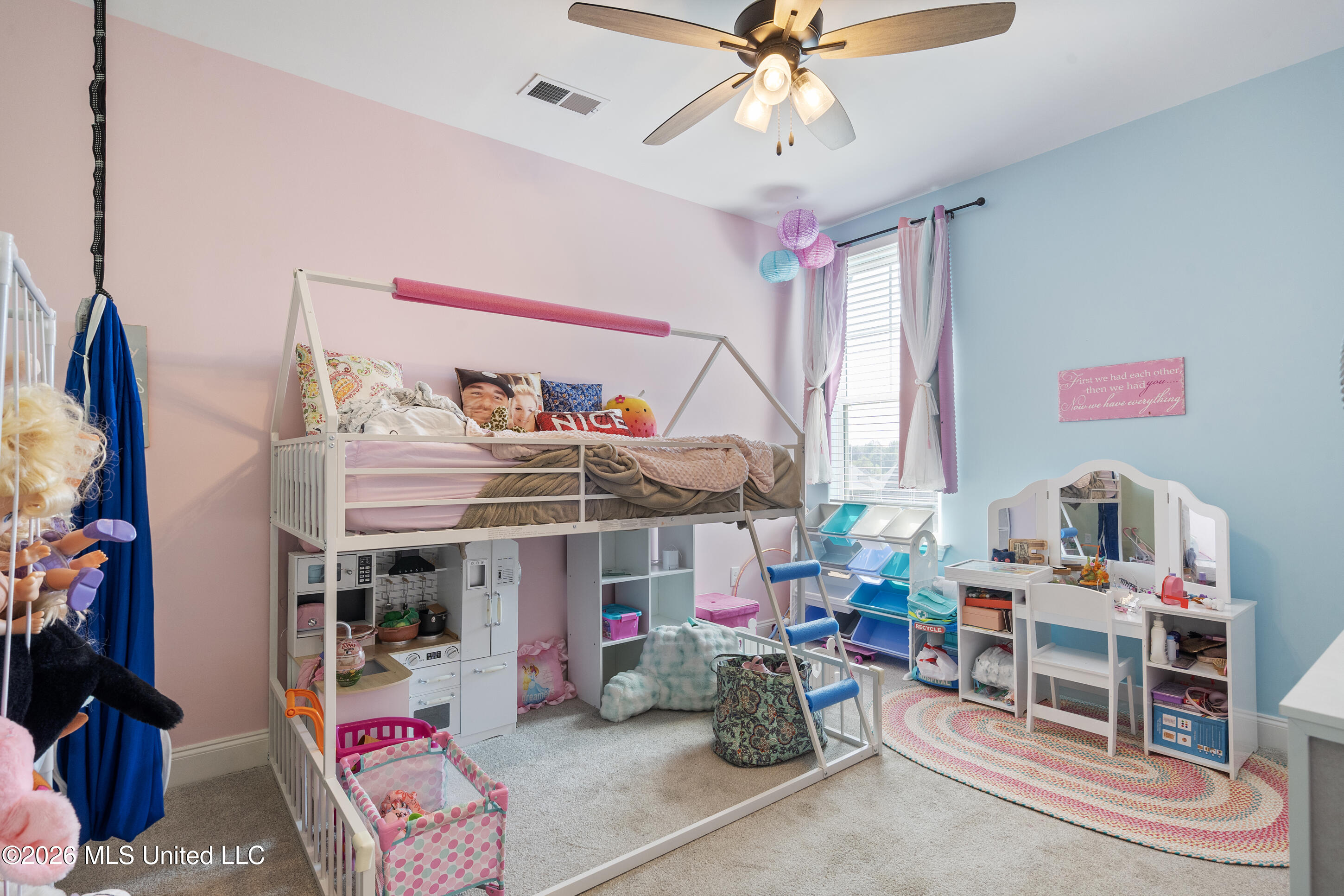 2112 Laughter Road Property Photo 14