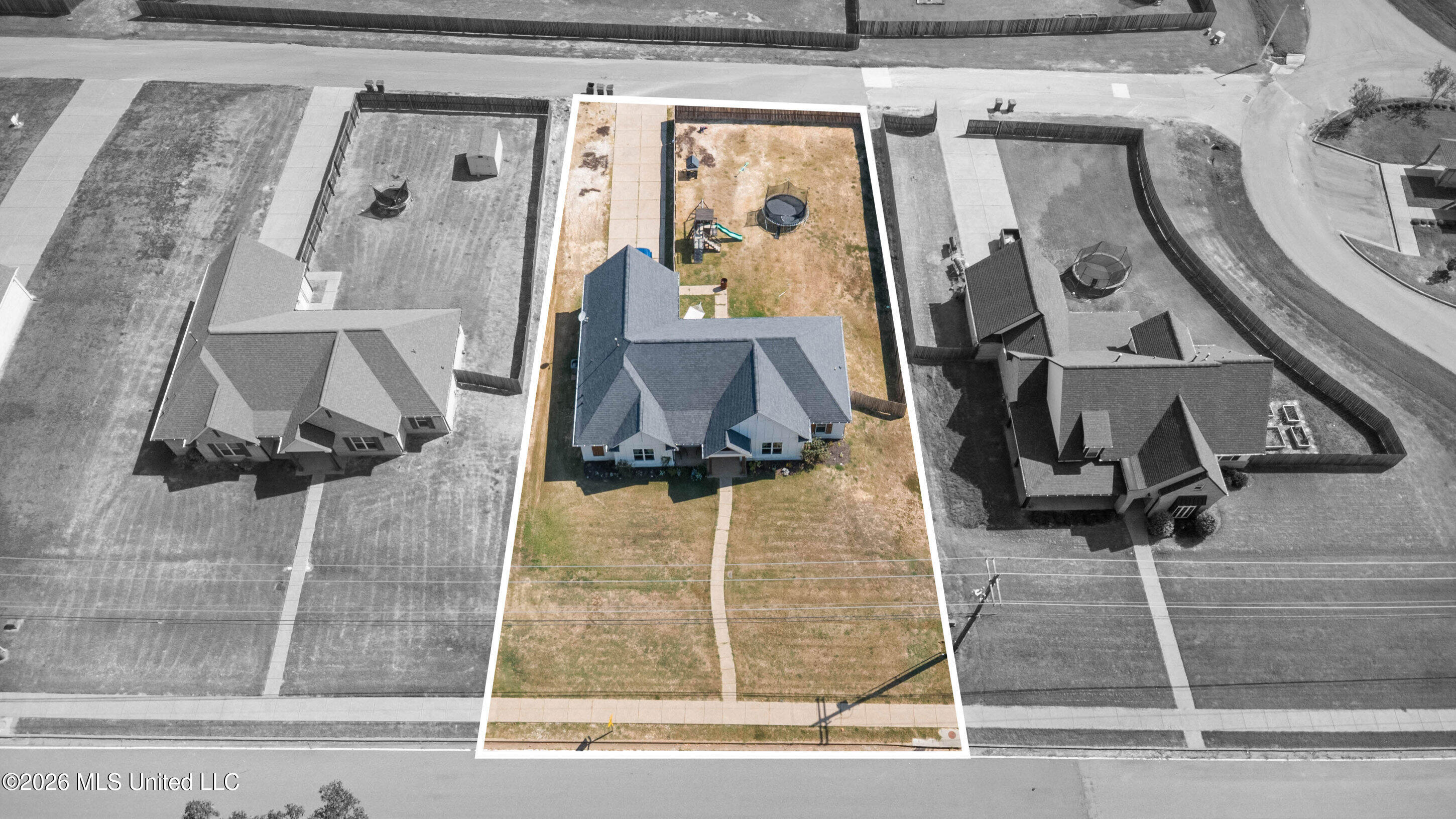 2112 Laughter Road Property Photo 27