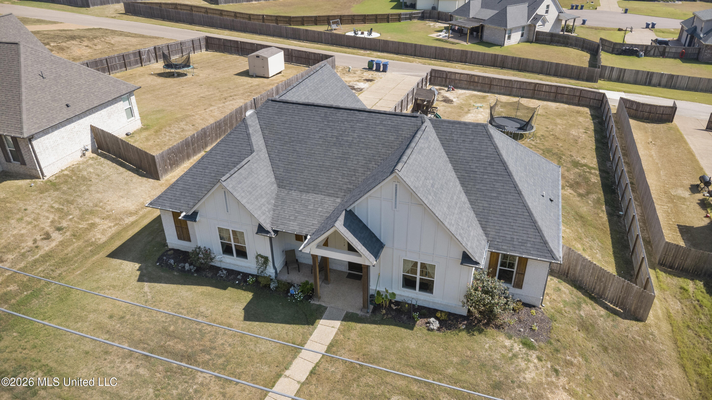 2112 Laughter Road Property Photo 29