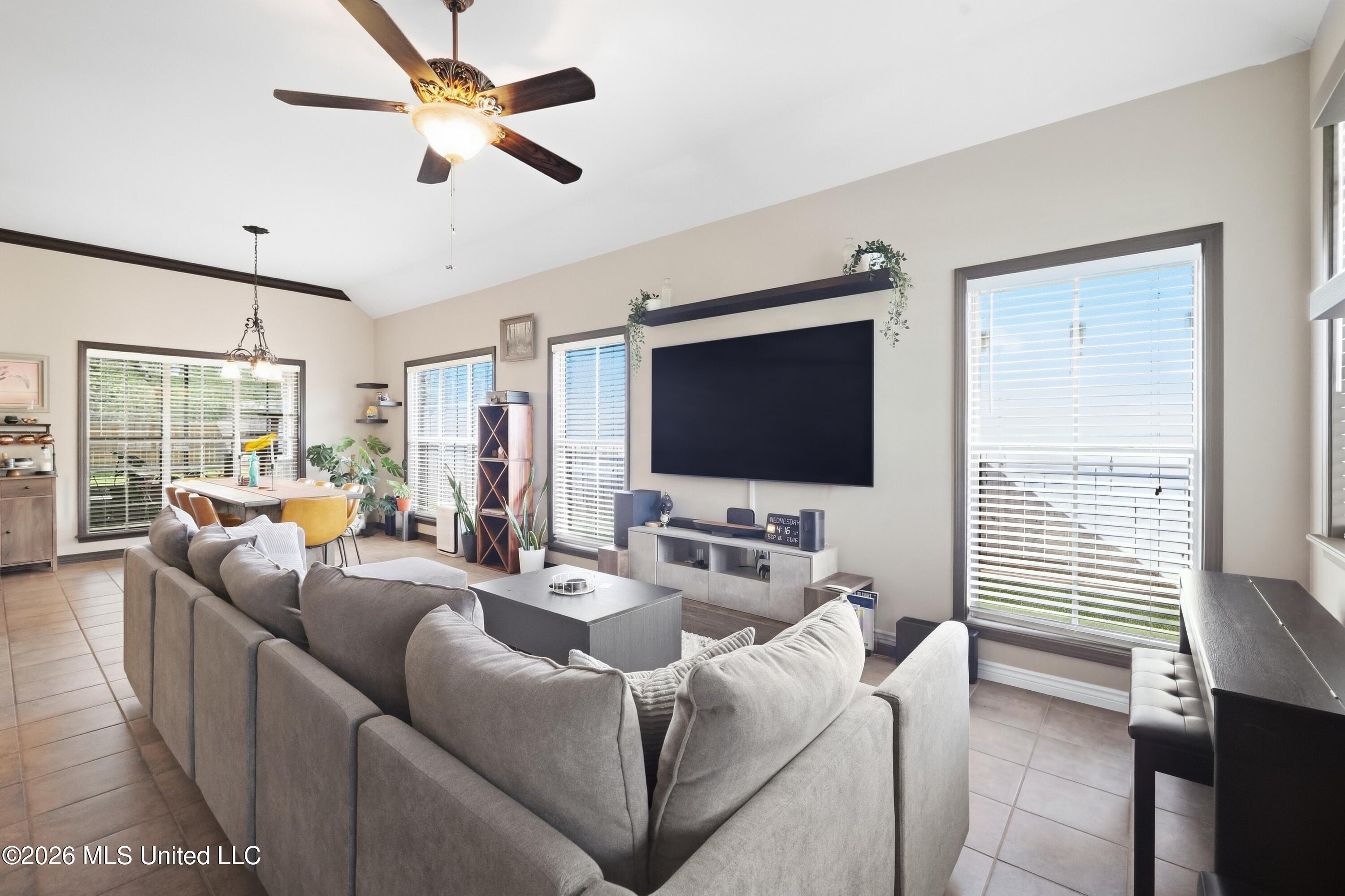 13079 Oakberry Lane Property Photo 10