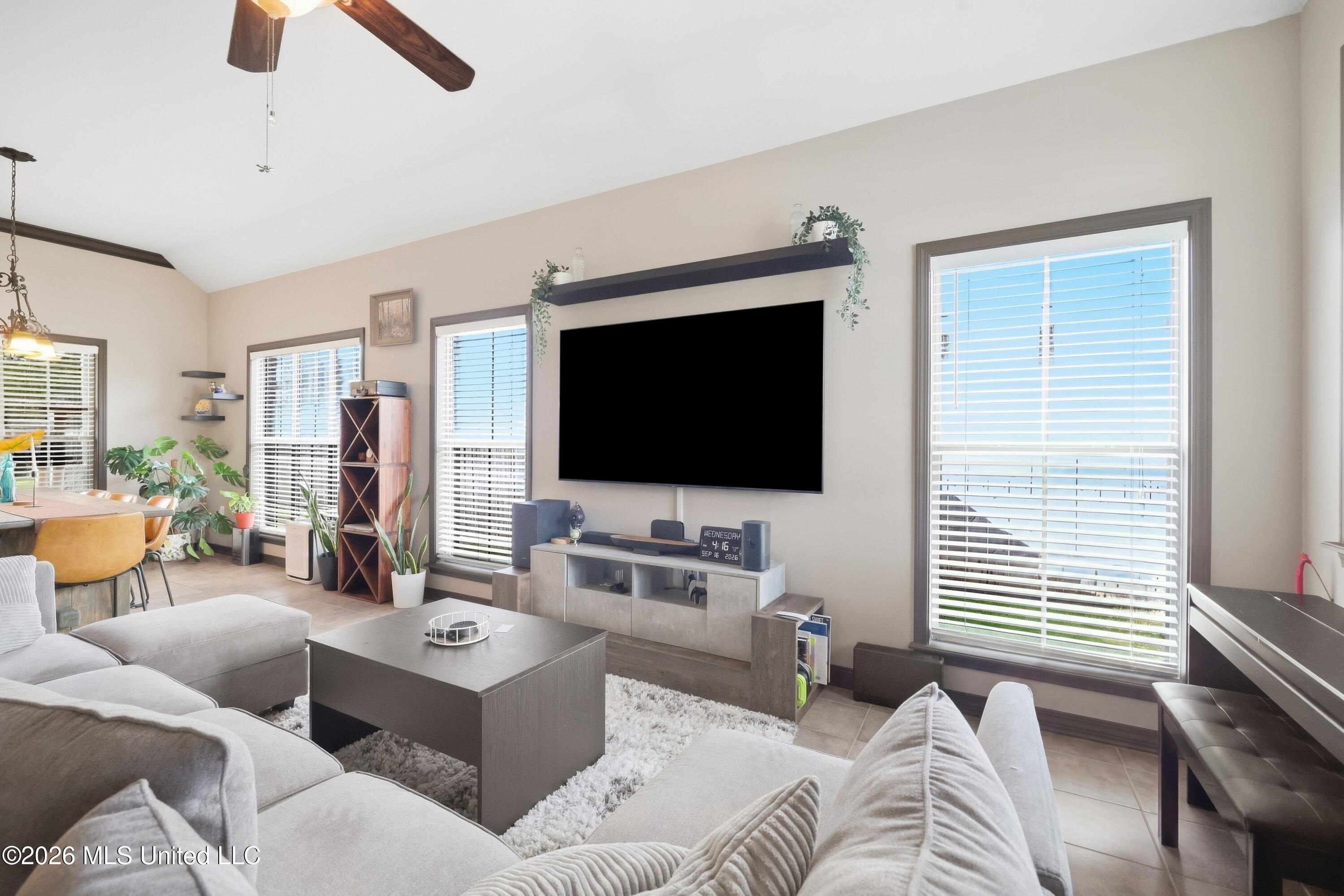 13079 Oakberry Lane Property Photo 11