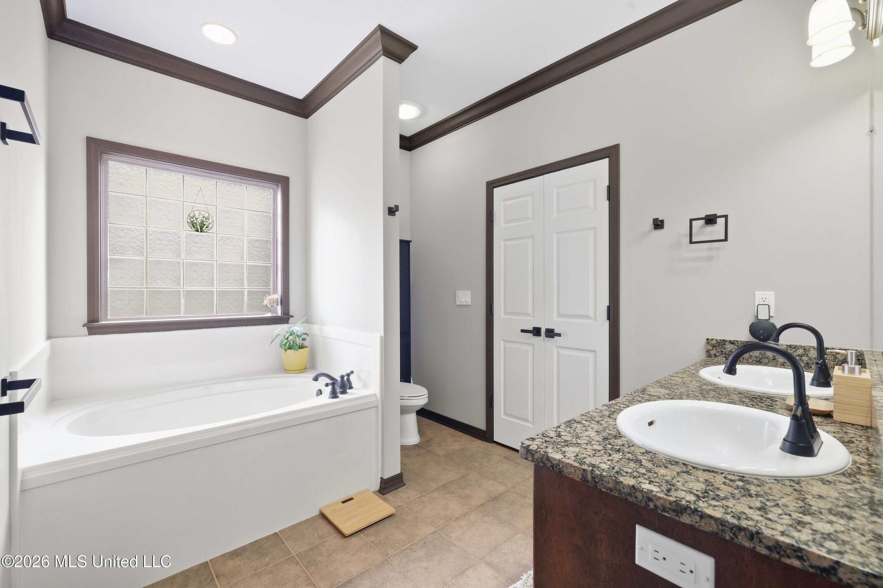 13079 Oakberry Lane Property Photo 27