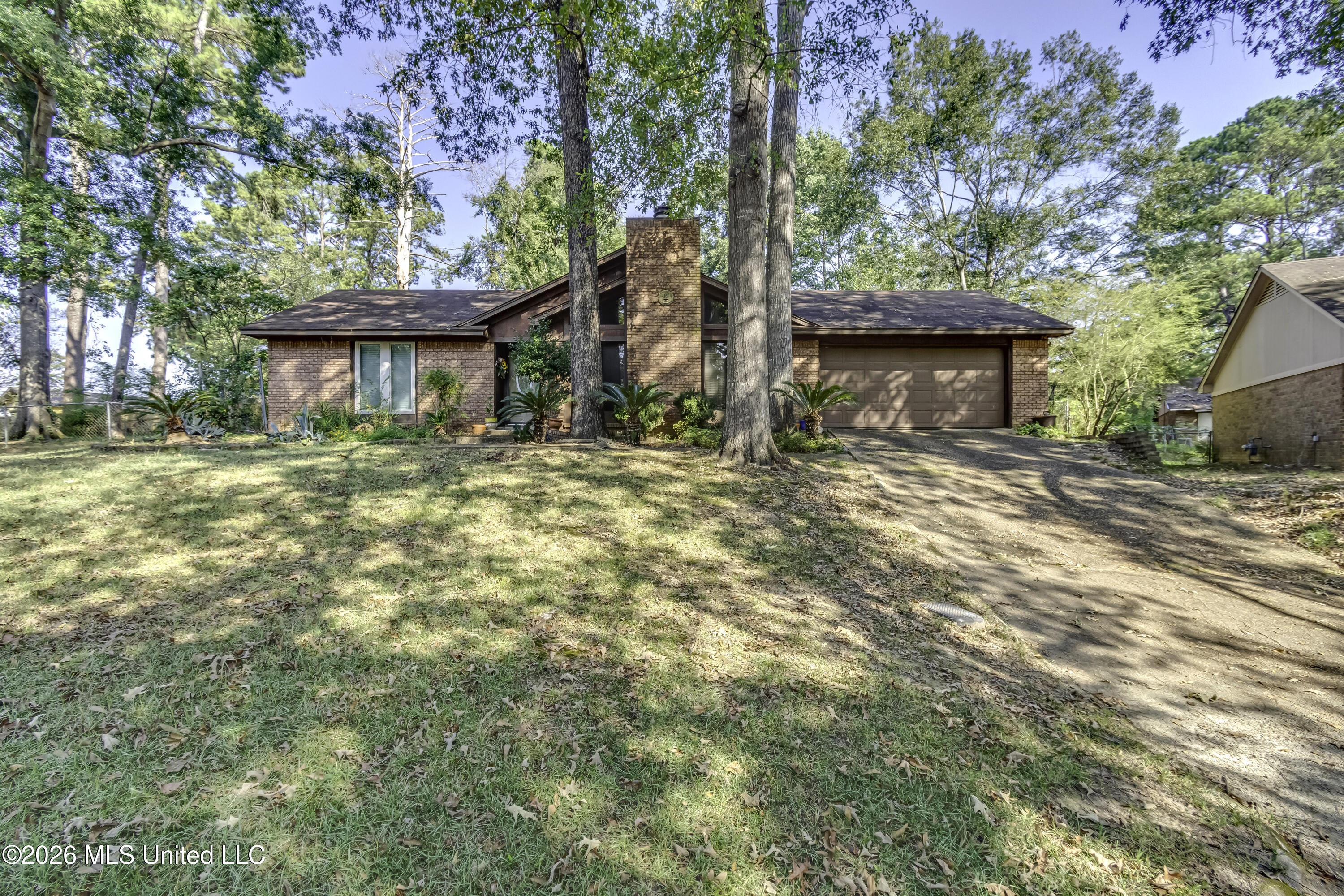 405 Deborah Circle Property Photo 1