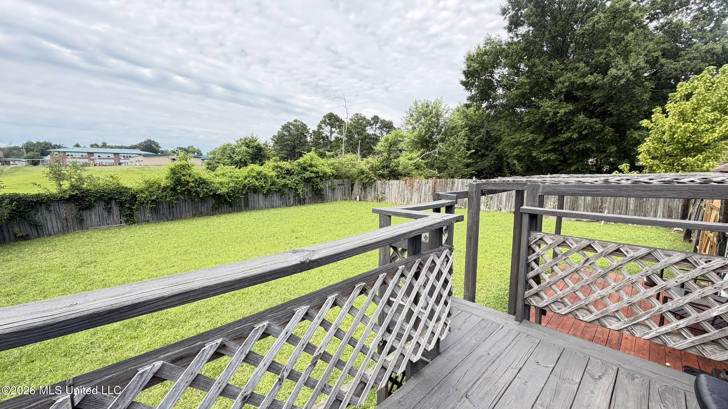 1880 Custer Drive Property Photo 19