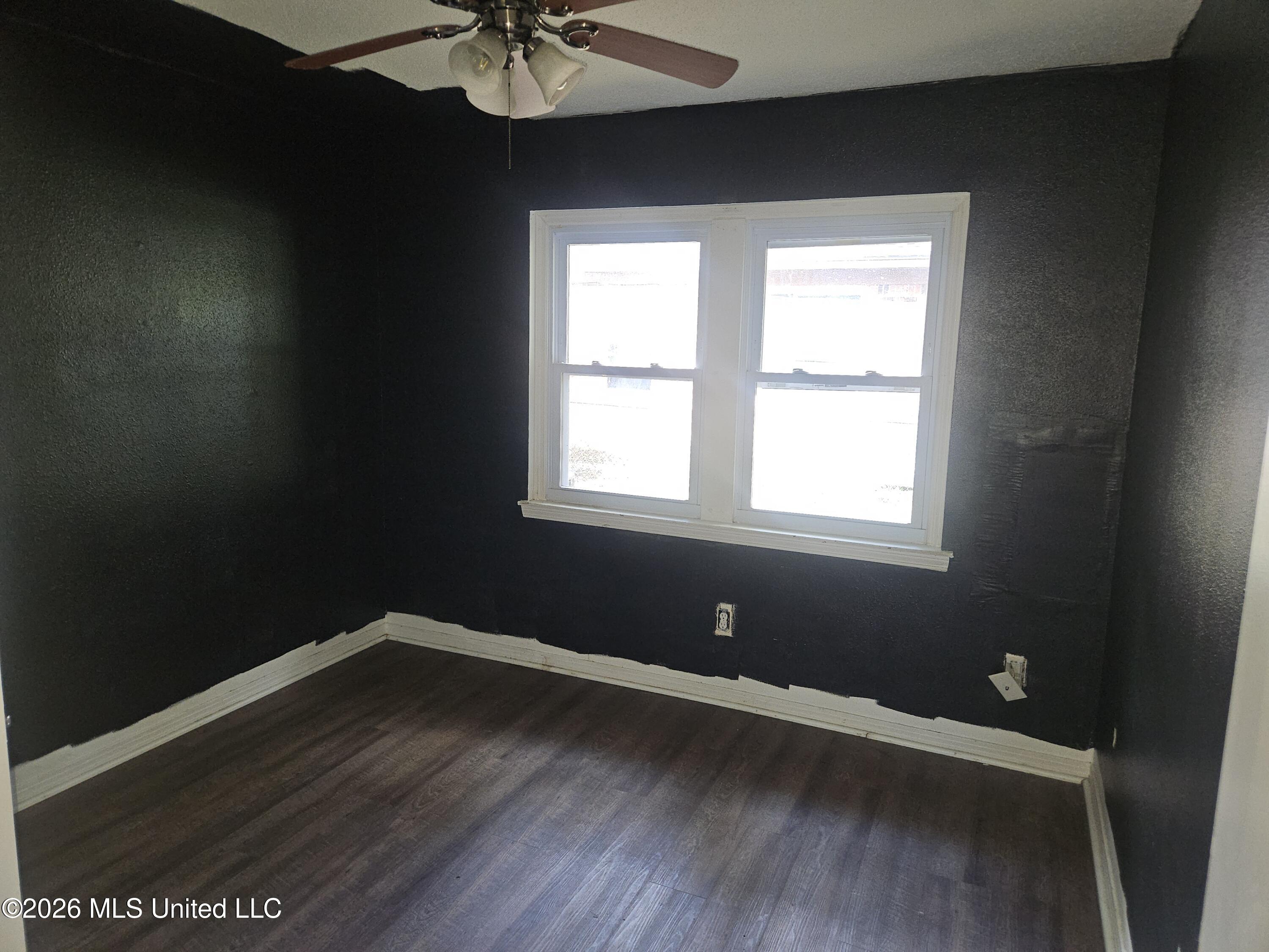 1309 Parktown Drive Property Photo 10