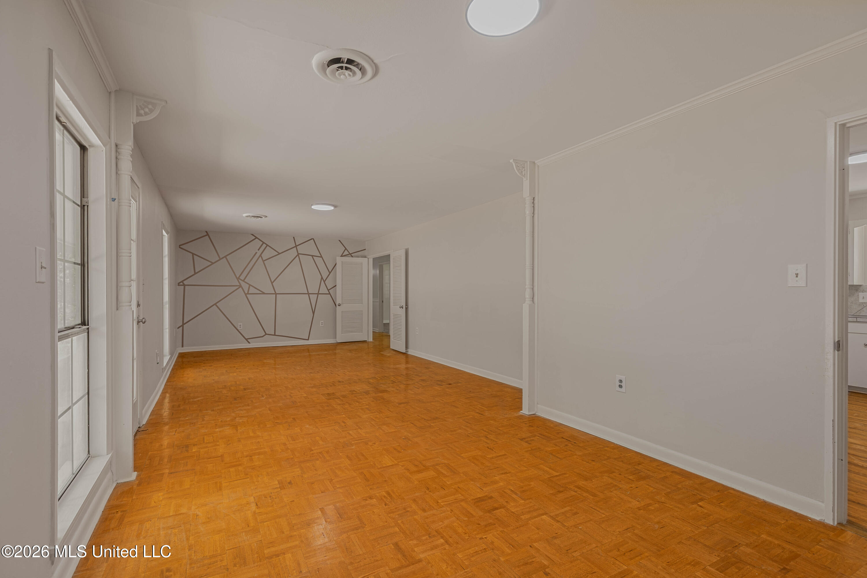 1404 Kimwood Drive Property Photo 10