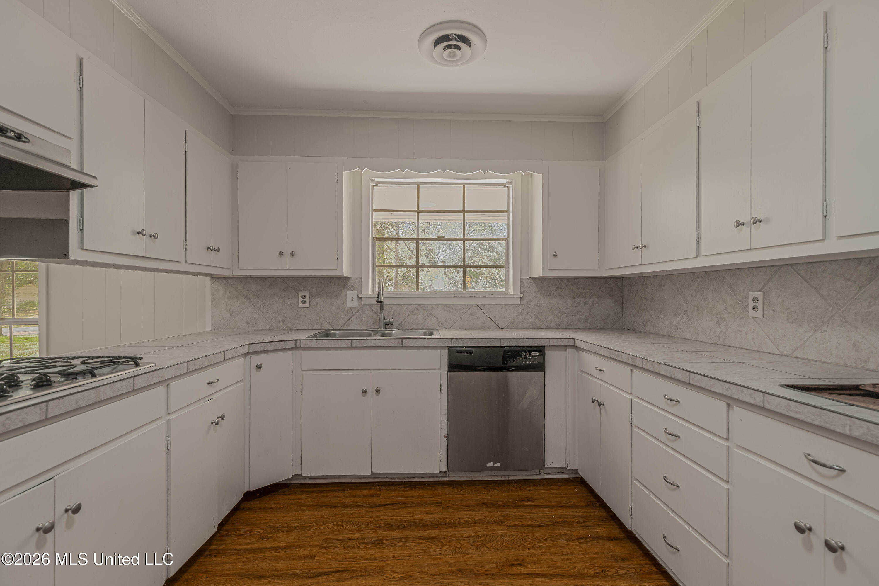 1404 Kimwood Drive Property Photo 16