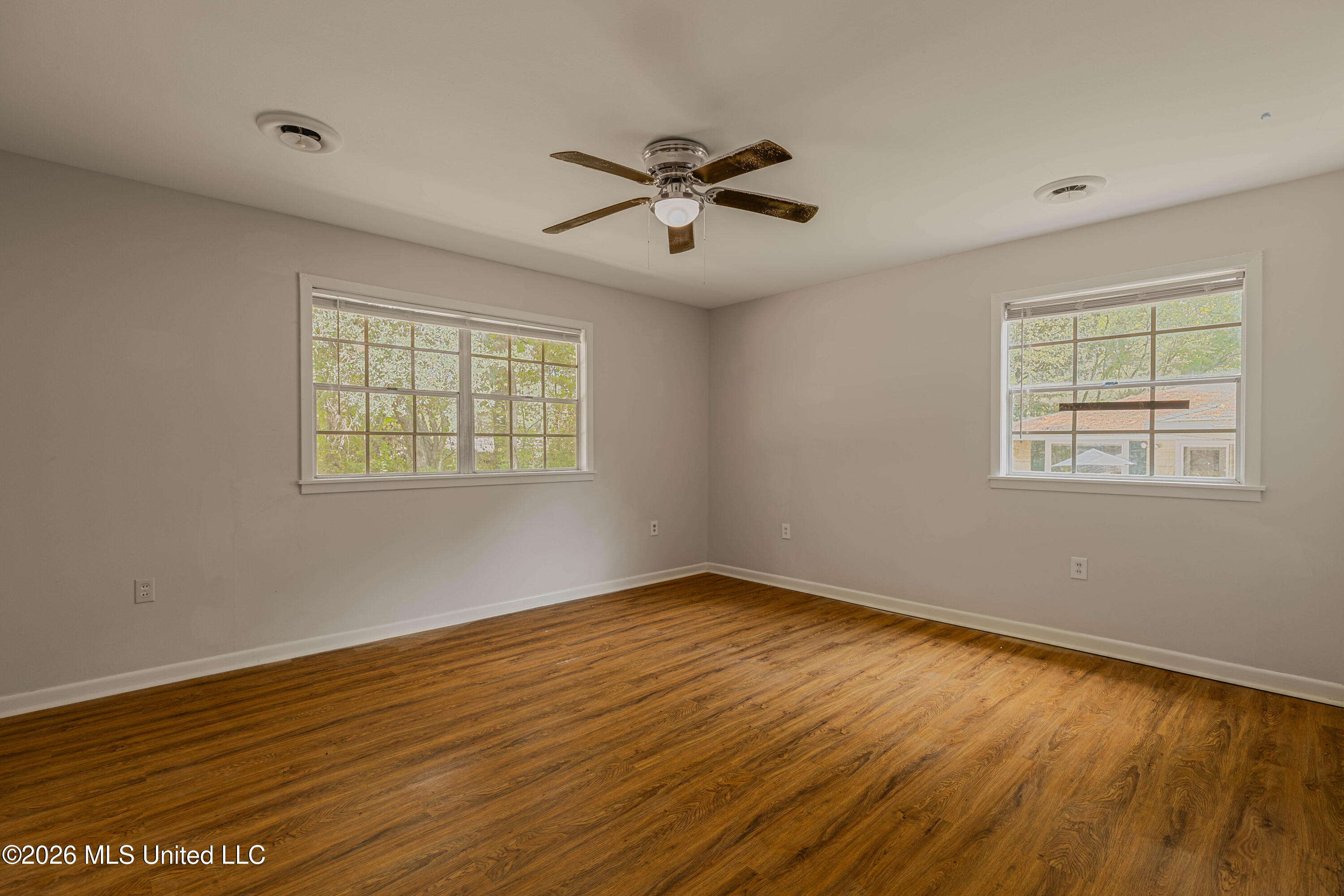 1404 Kimwood Drive Property Photo 30
