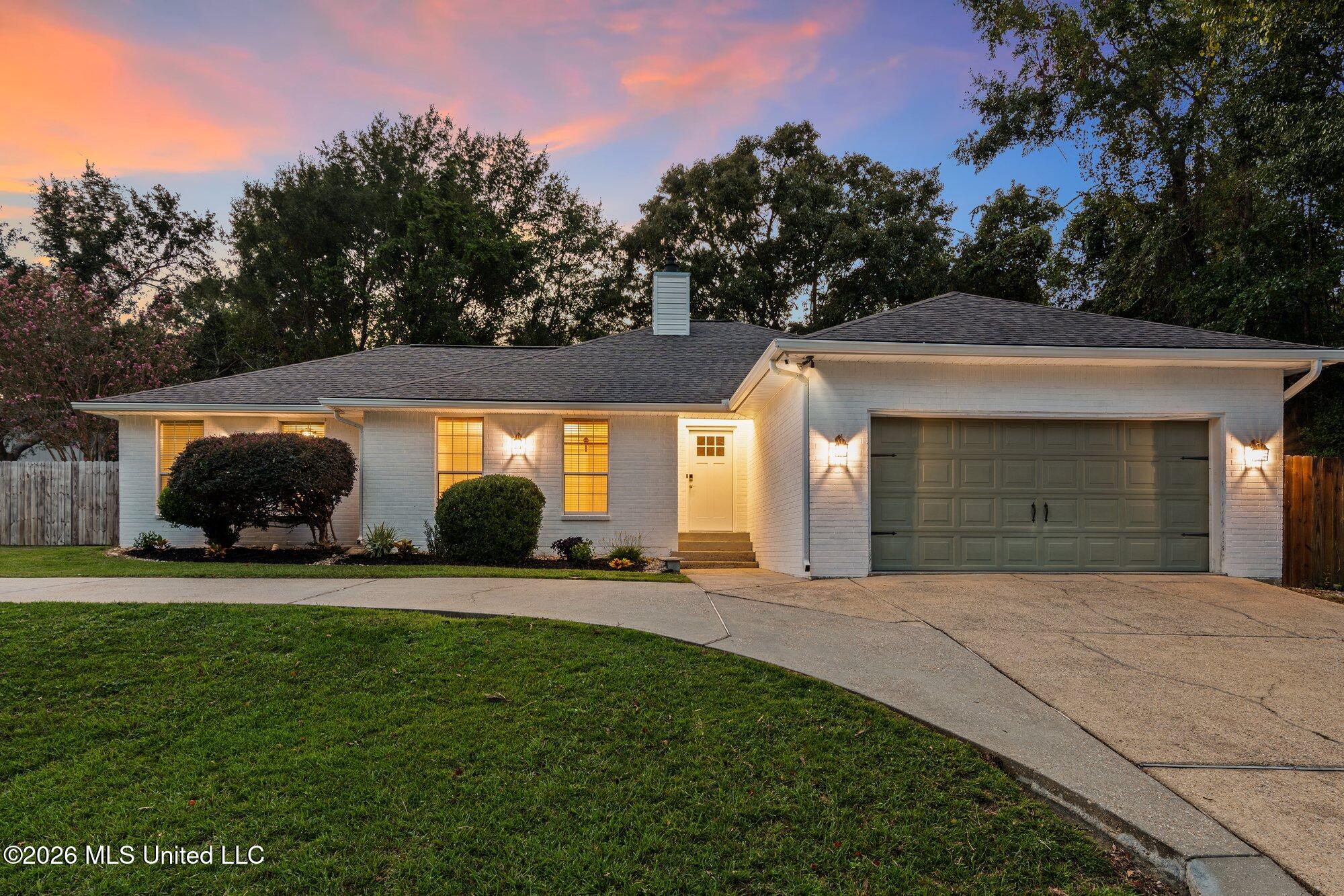 6682 Ahekolo Circle Property Photo 1