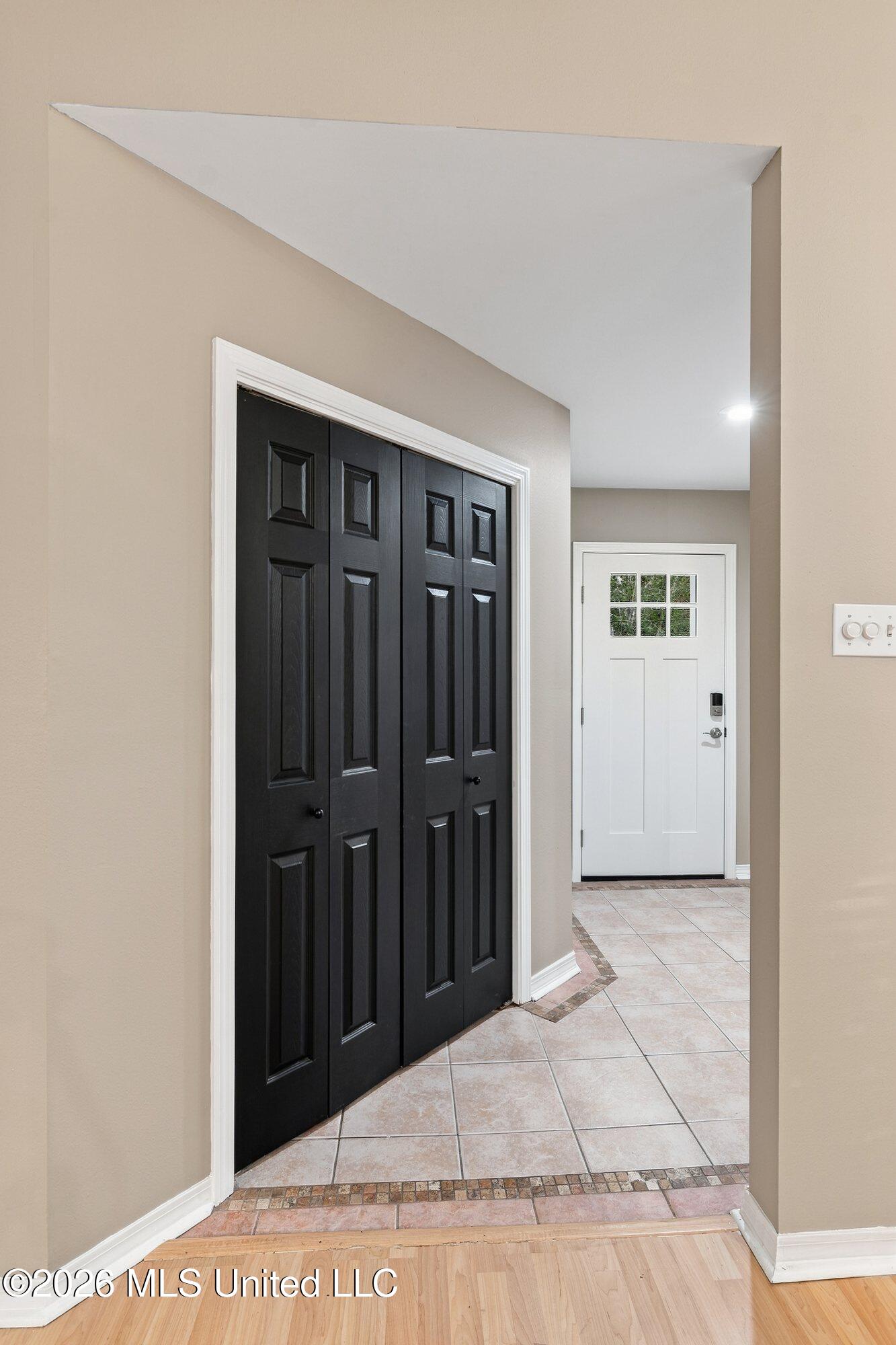 6682 Ahekolo Circle Property Photo 5