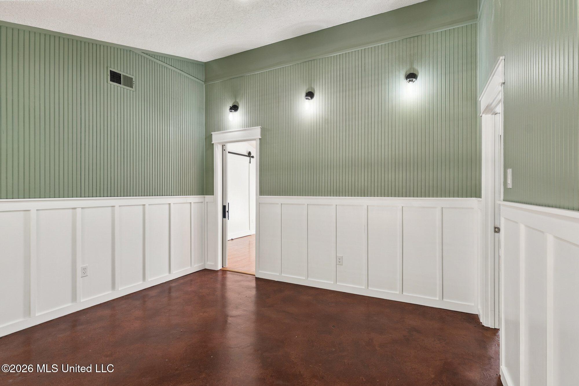 6682 Ahekolo Circle Property Photo 17