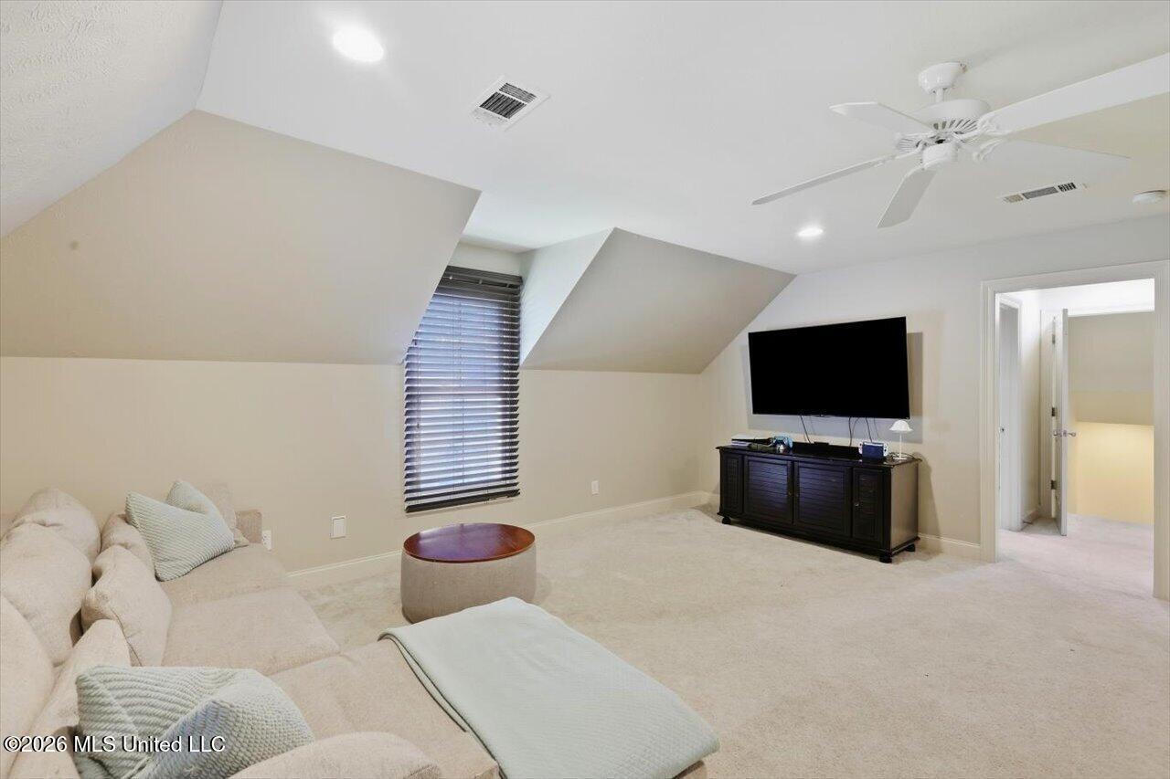 110 Lake Ridge Drive Property Photo 45