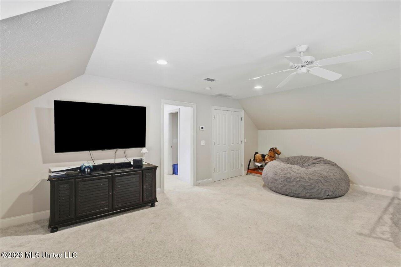 110 Lake Ridge Drive Property Photo 46