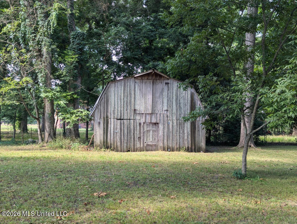 51 W Lake Lee Road Property Photo 22