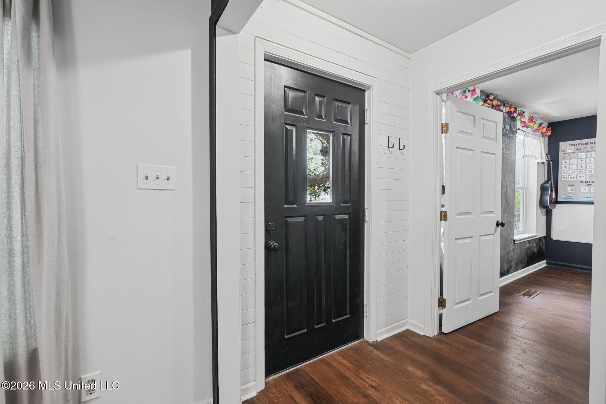 11565 Miller Road Property Photo 7