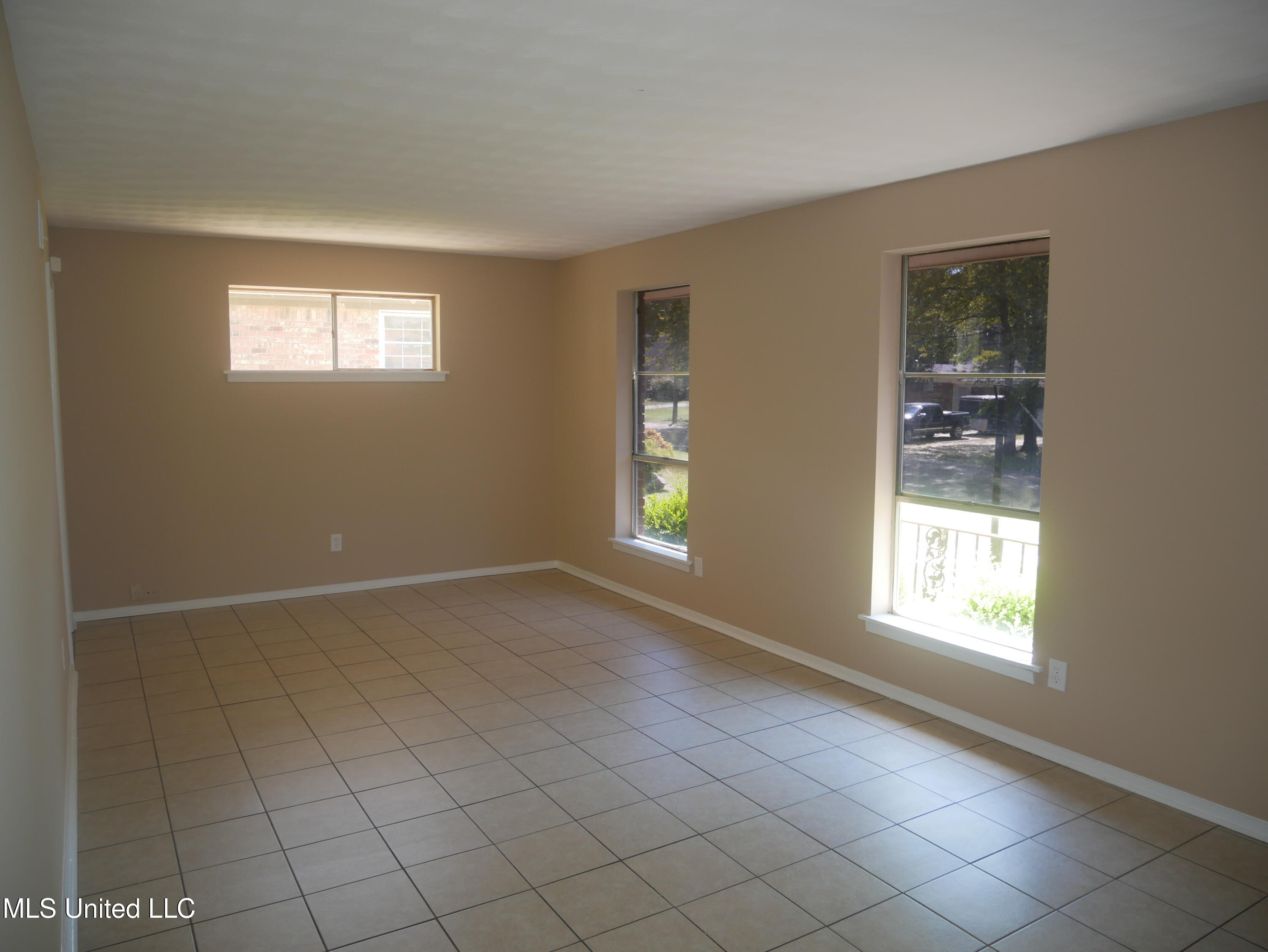 1416 Vicksburg Drive Property Photo 11