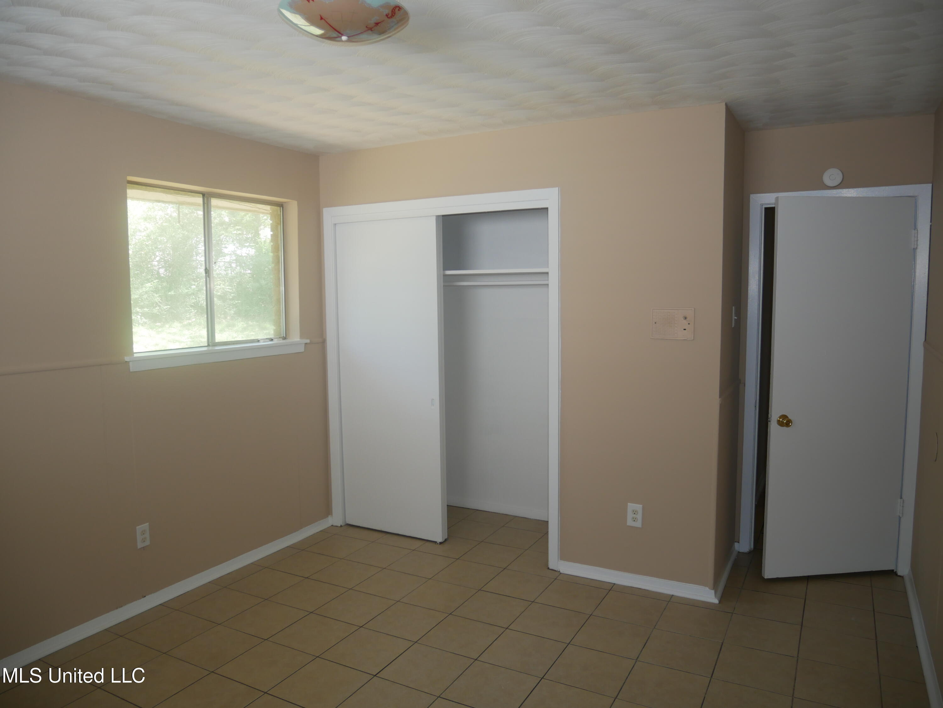 1416 Vicksburg Drive Property Photo 15