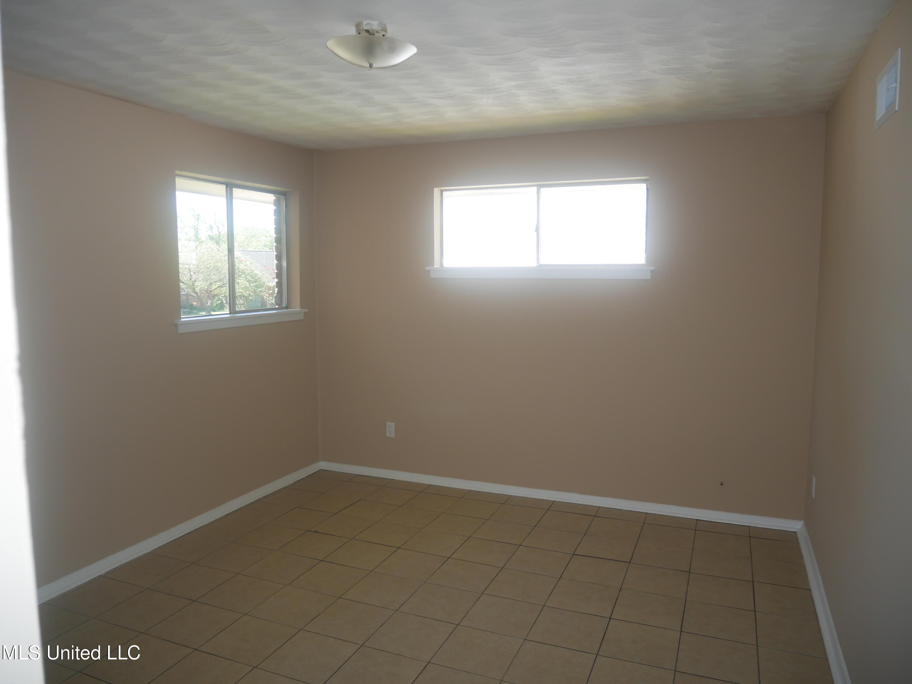 1416 Vicksburg Drive Property Photo 19