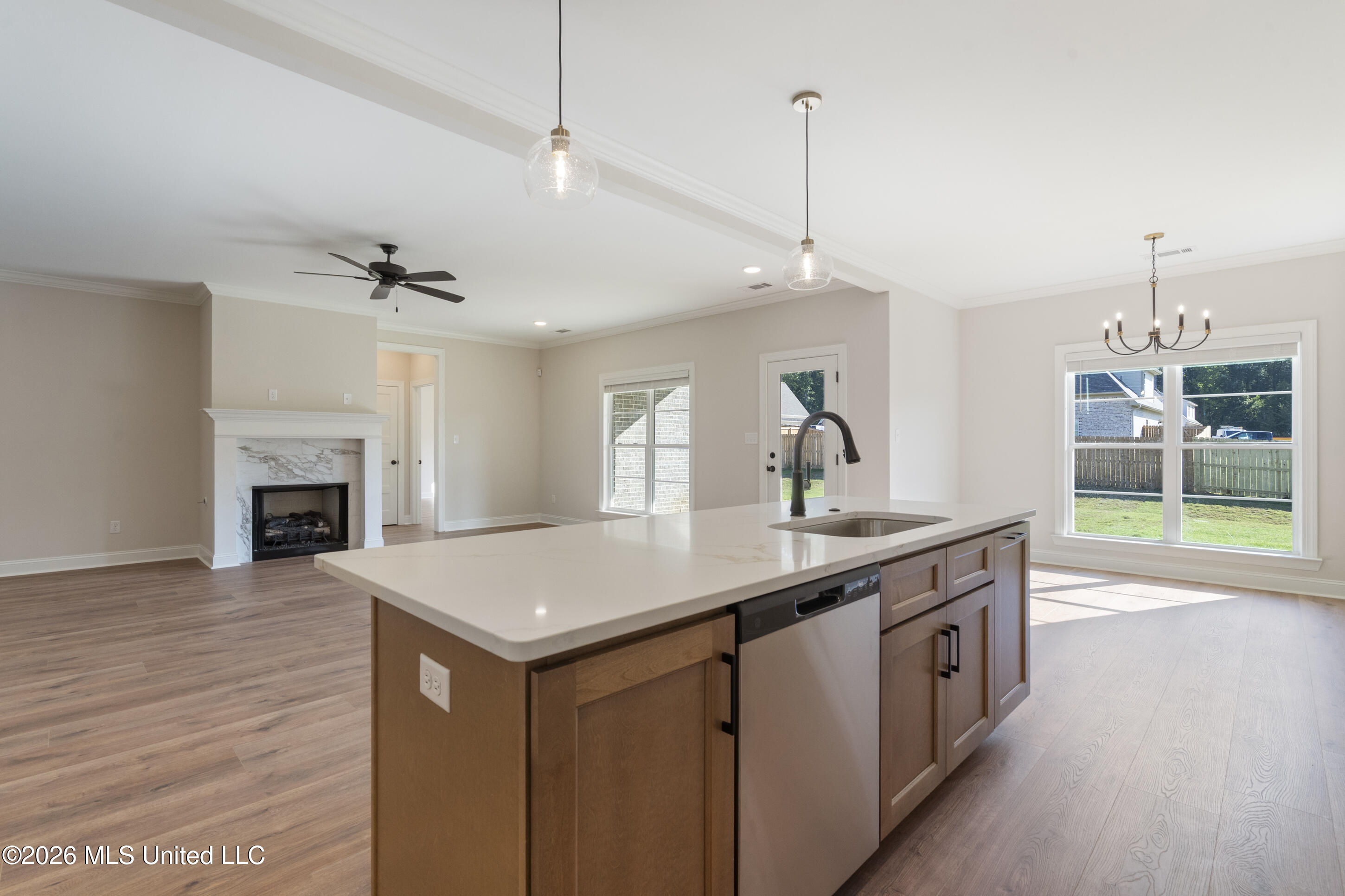 3490 Ivy Lane Property Photo 12