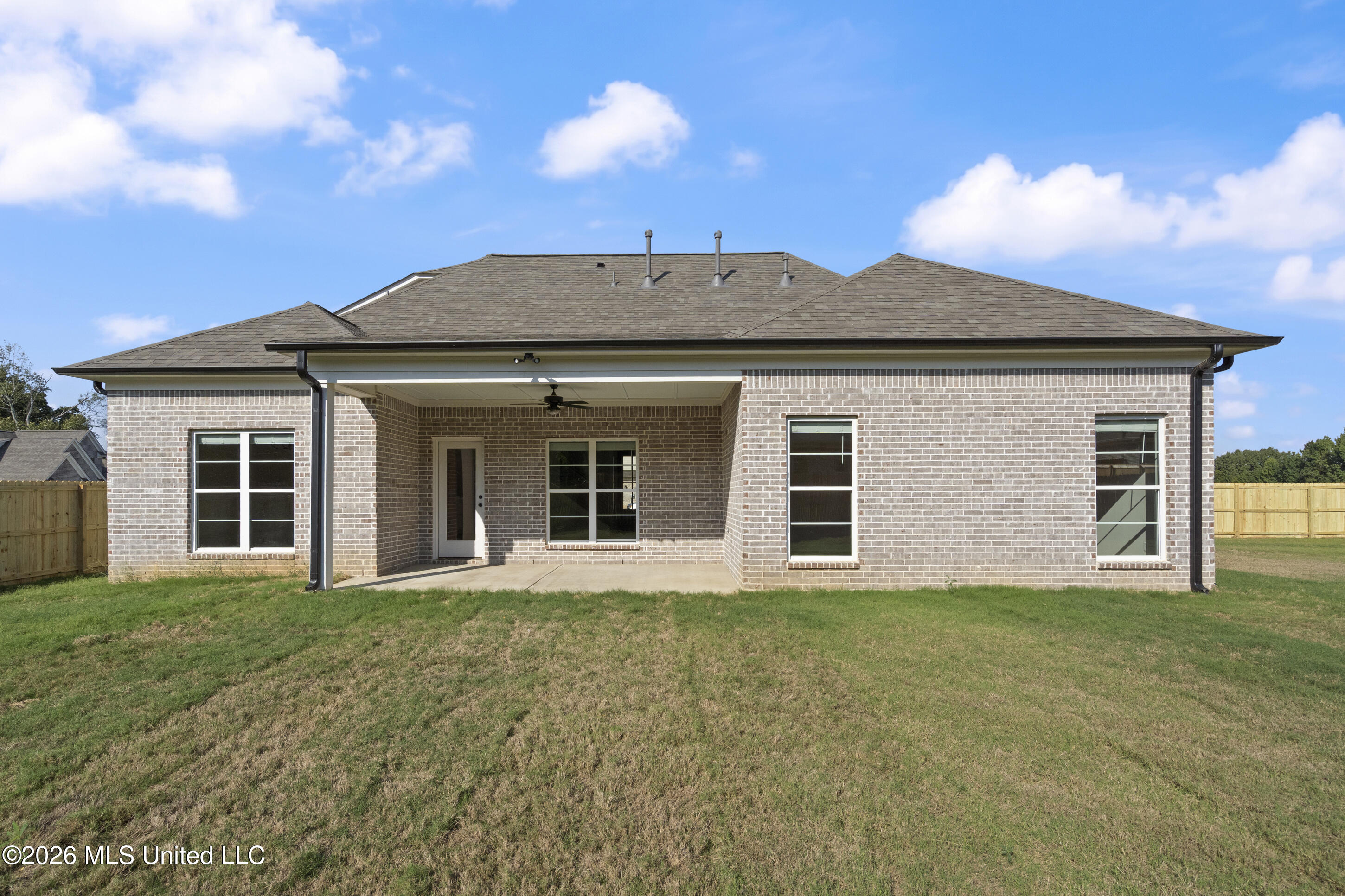 3490 Ivy Lane Property Photo 28