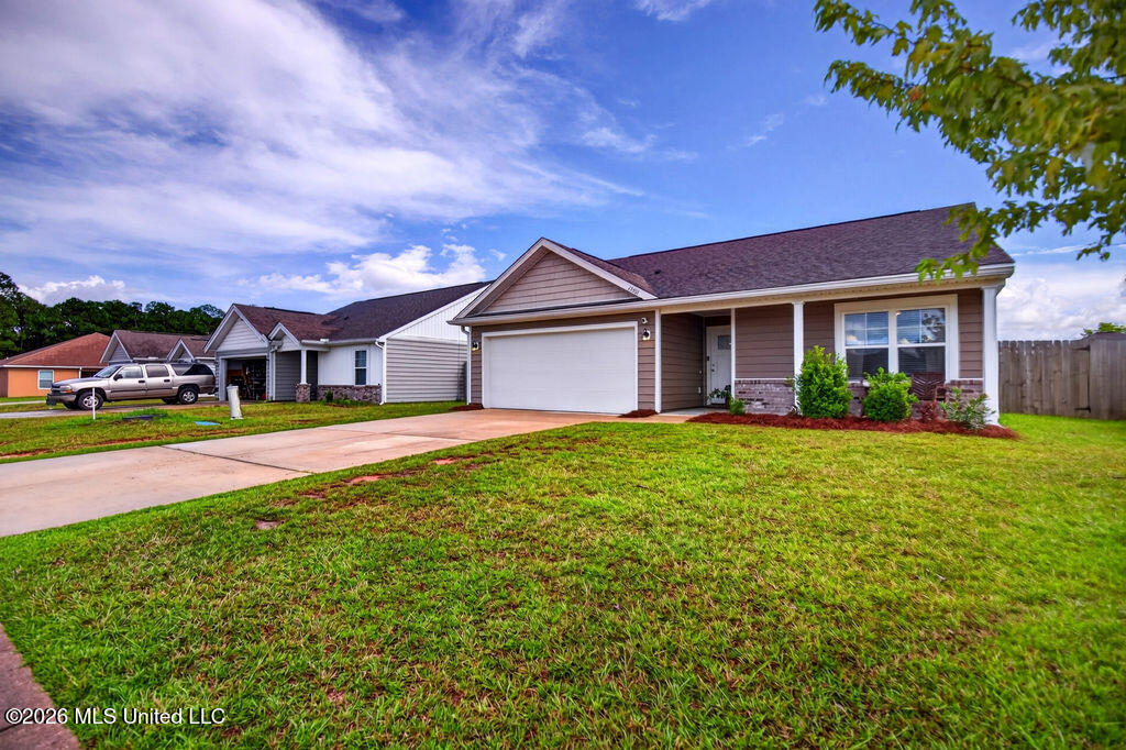 13301 Wisteria Drive Property Photo 3