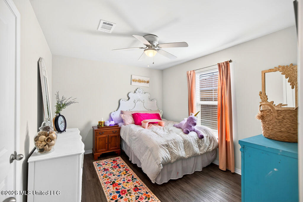 13301 Wisteria Drive Property Photo 20