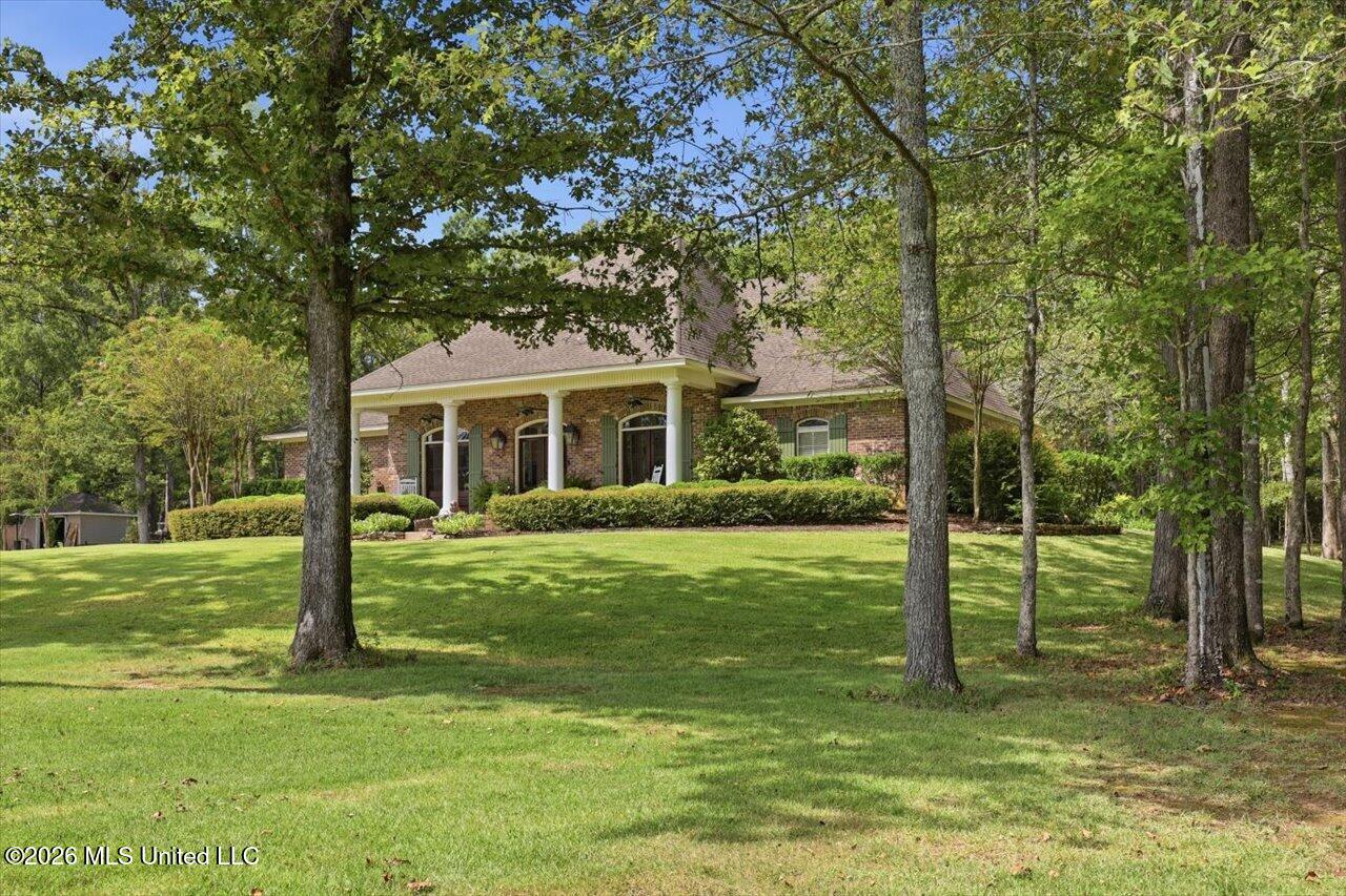 116 Virginia Valley Drive Property Photo 3