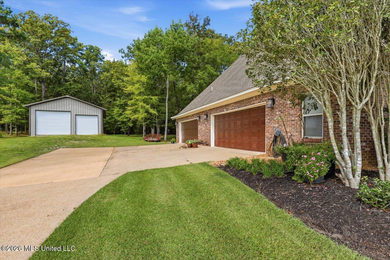 116 Virginia Valley Drive Property Photo 6