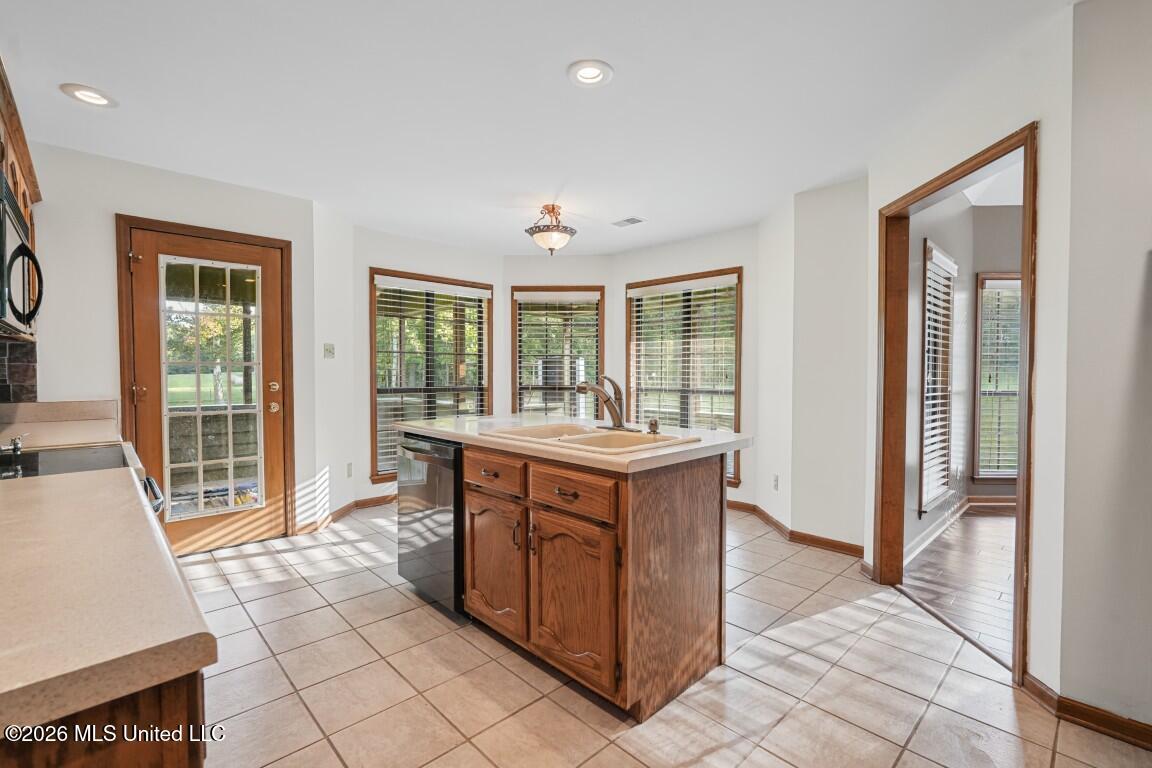 5450 Dean Road Property Photo 13