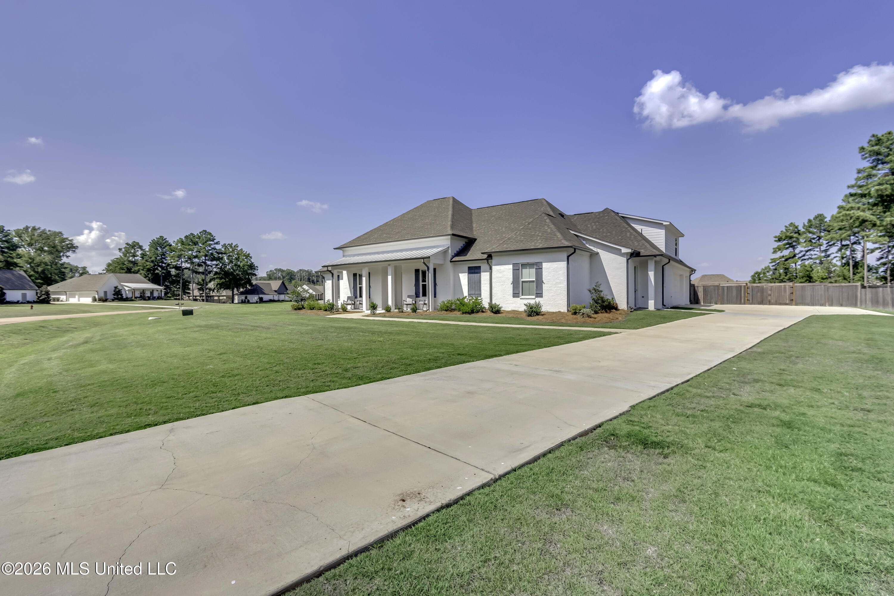 423 Pilot Circle Property Photo 5
