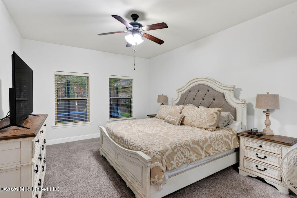 13347 Hilliard Street Property Photo 16