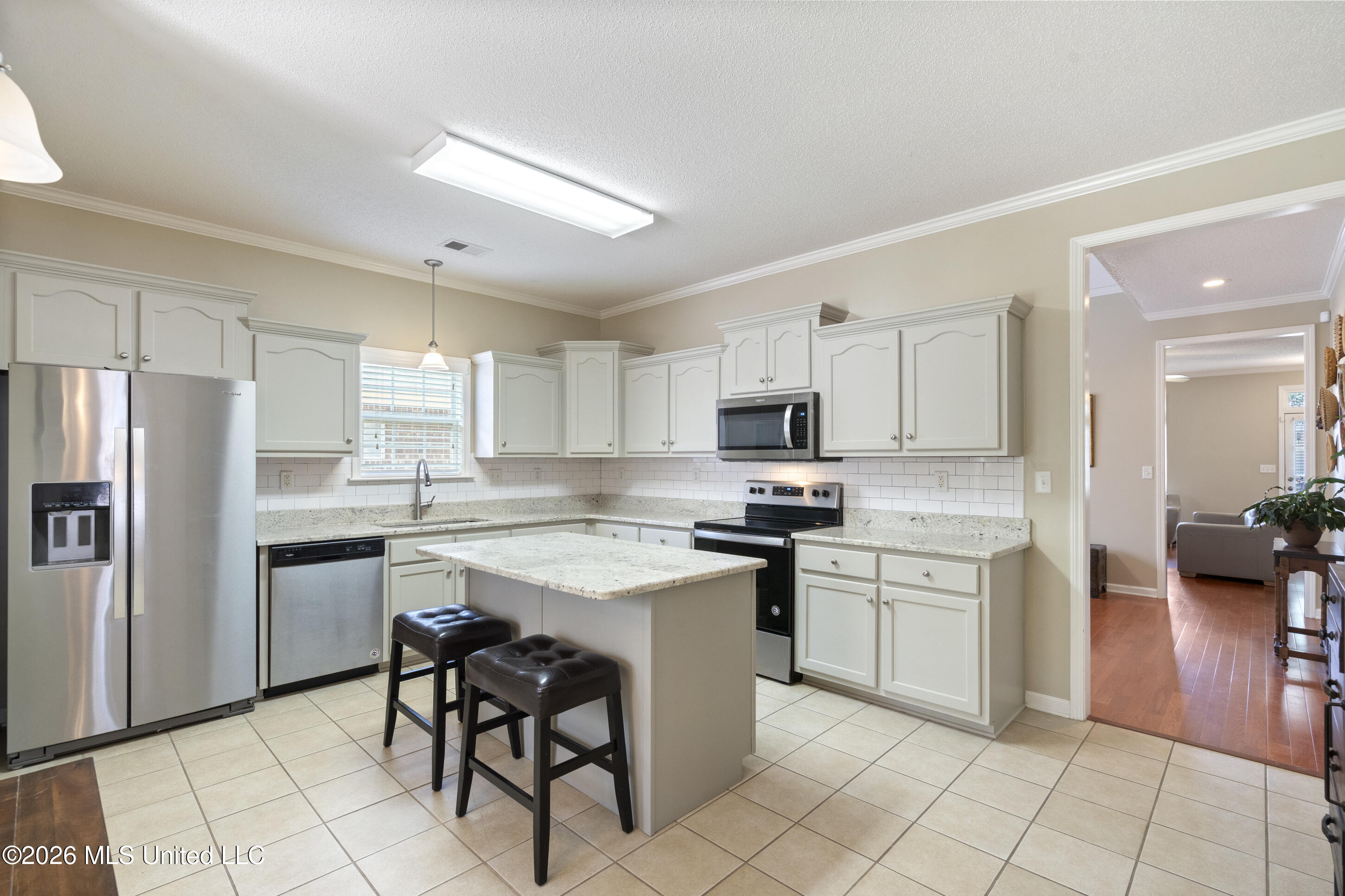 4665 Stone Cross Drive Property Photo 5