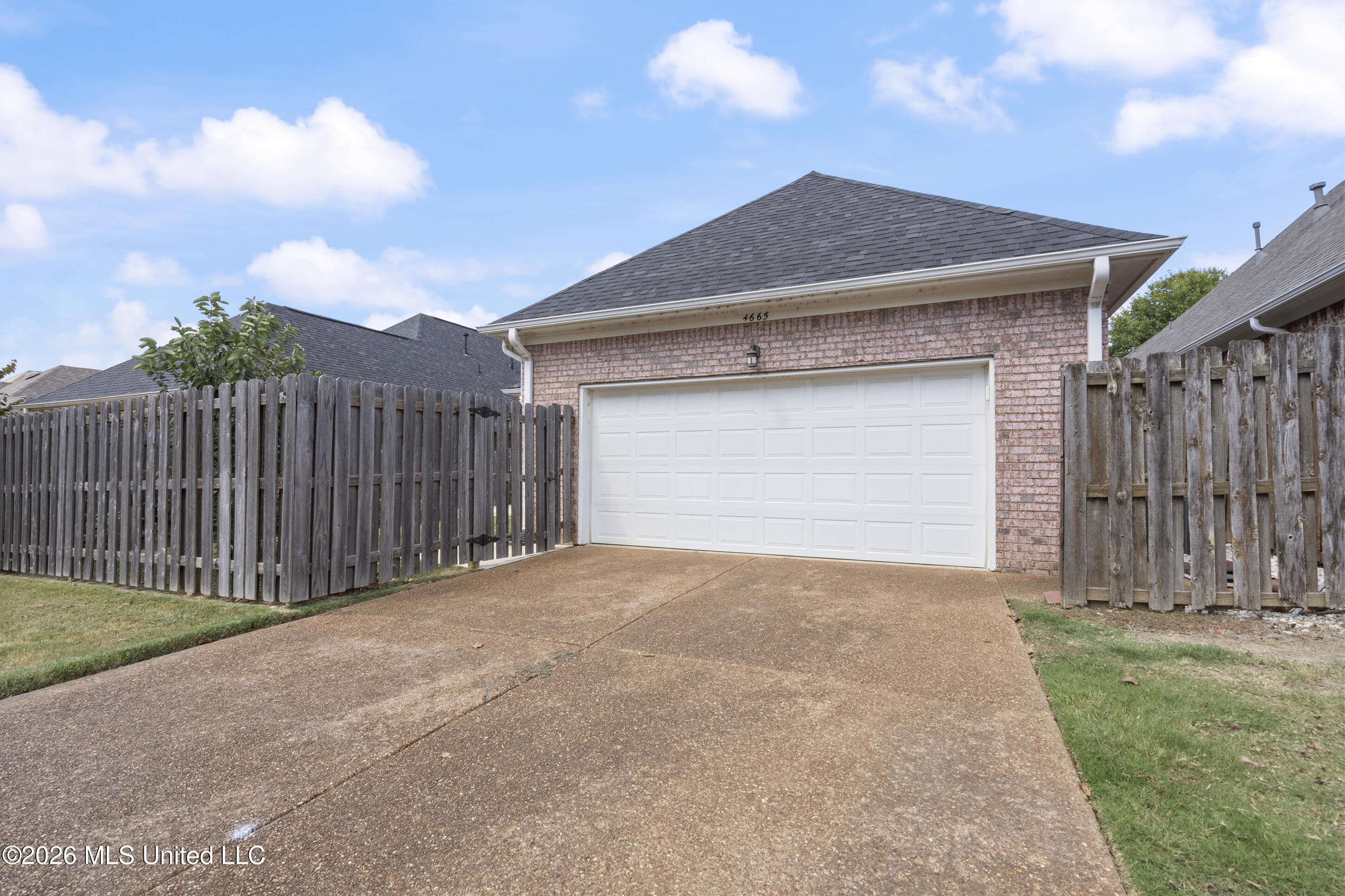 4665 Stone Cross Drive Property Photo 29