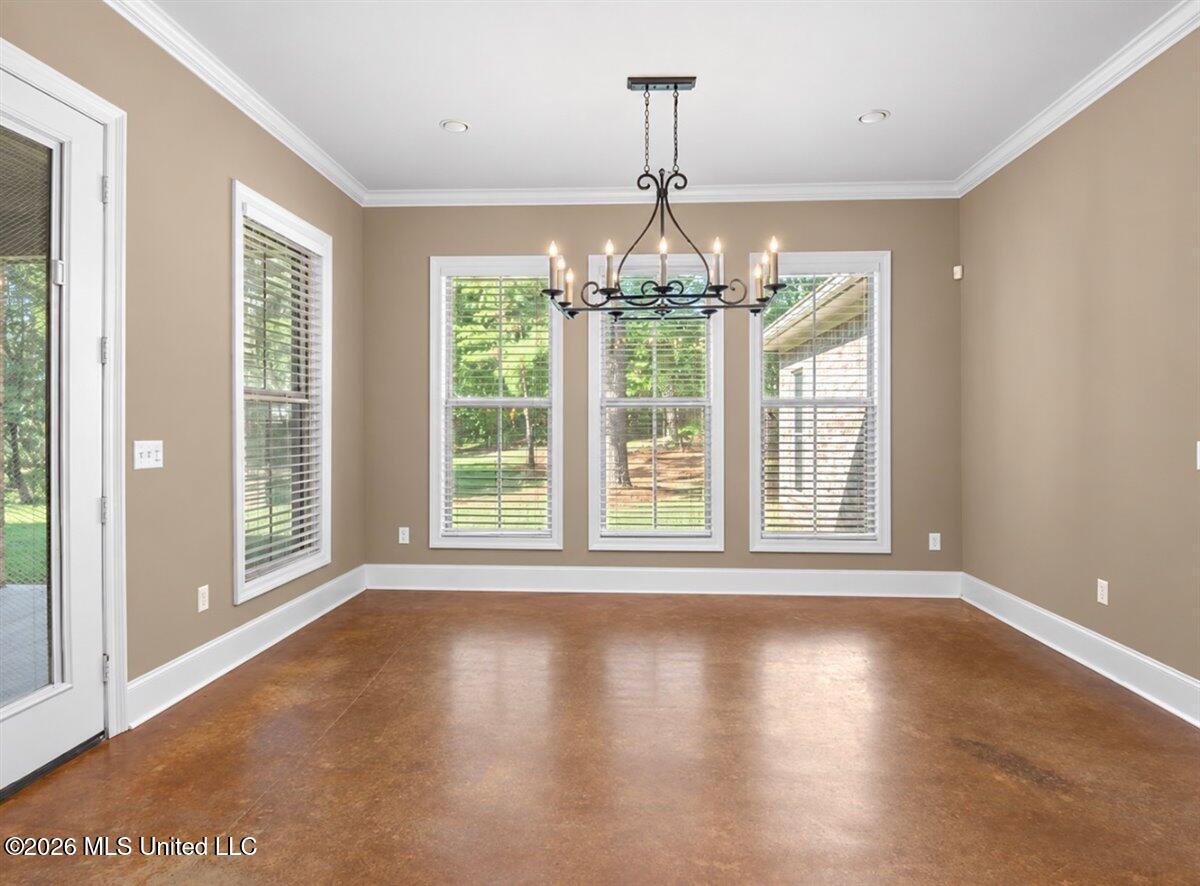 166 Stratford Drive Property Photo 14