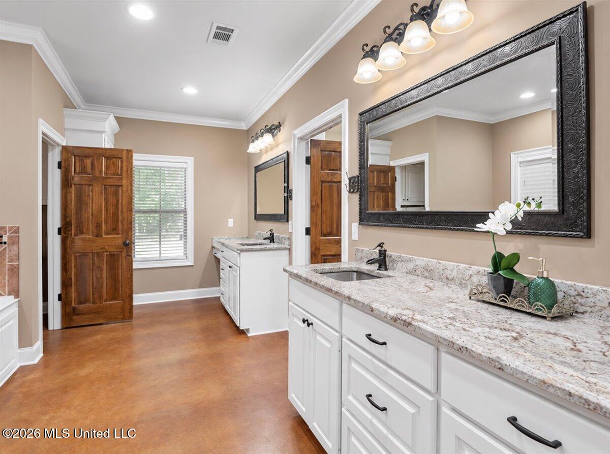 166 Stratford Drive Property Photo 19