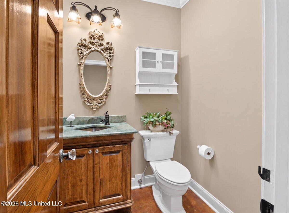 166 Stratford Drive Property Photo 30