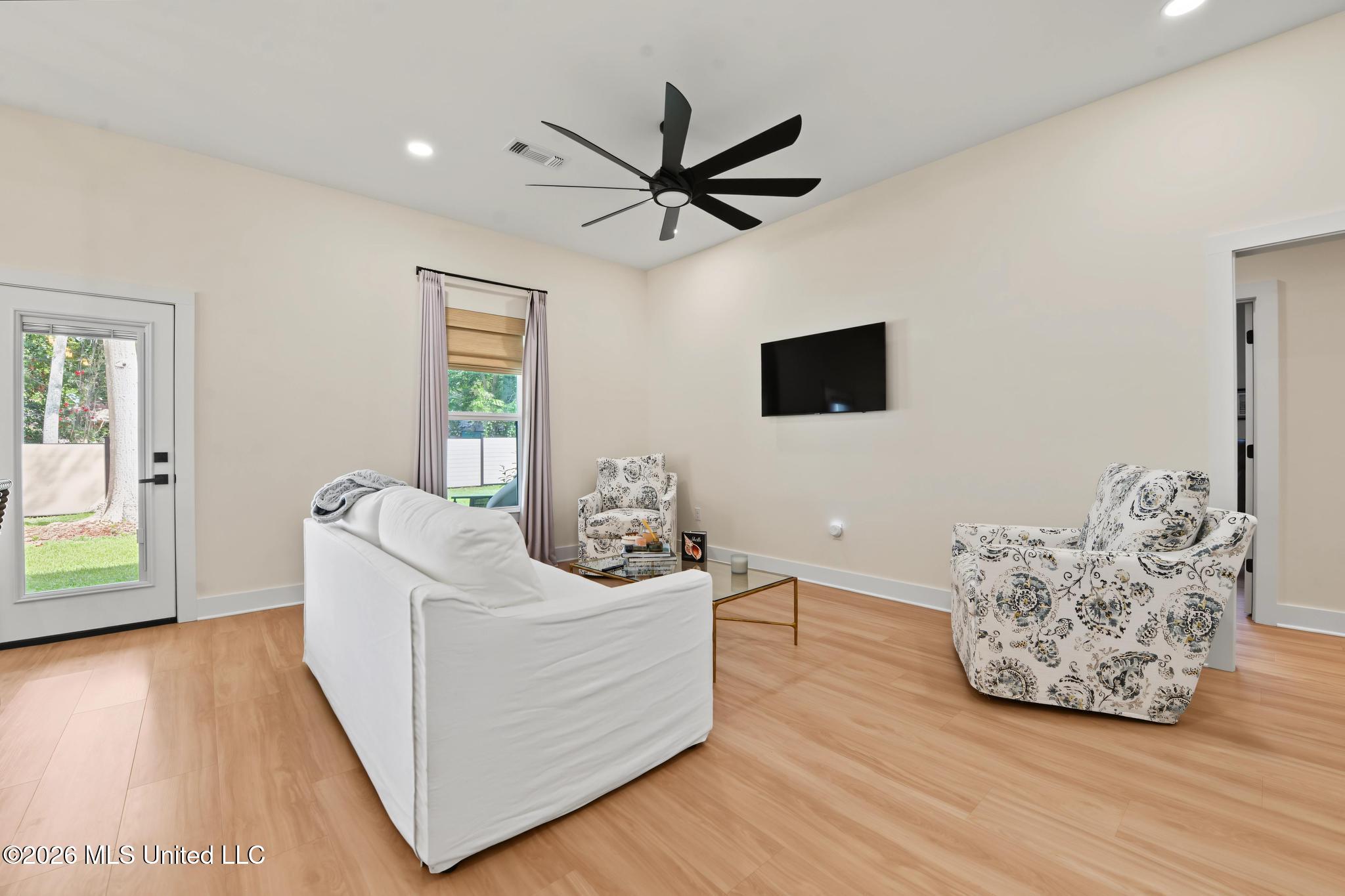 1708 Pelican Avenue Property Photo 4