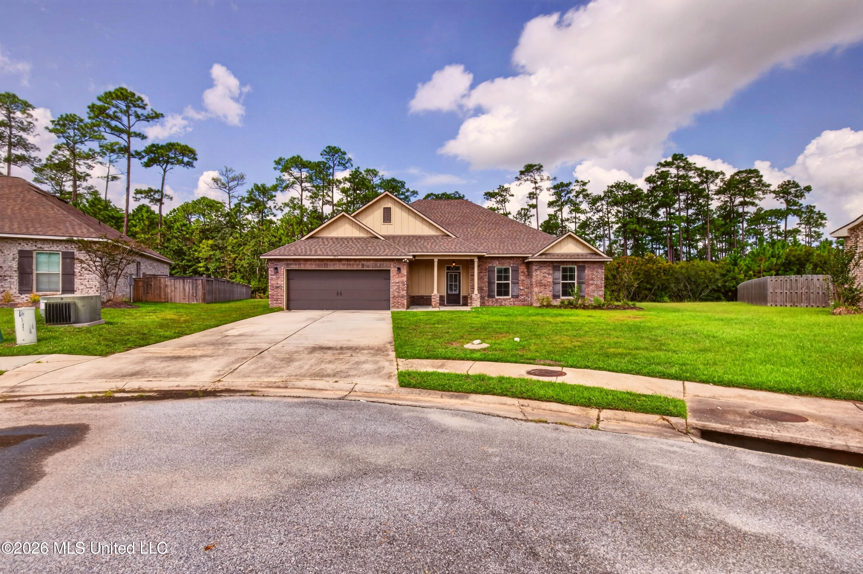 11816 Smokey Court Property Photo 1