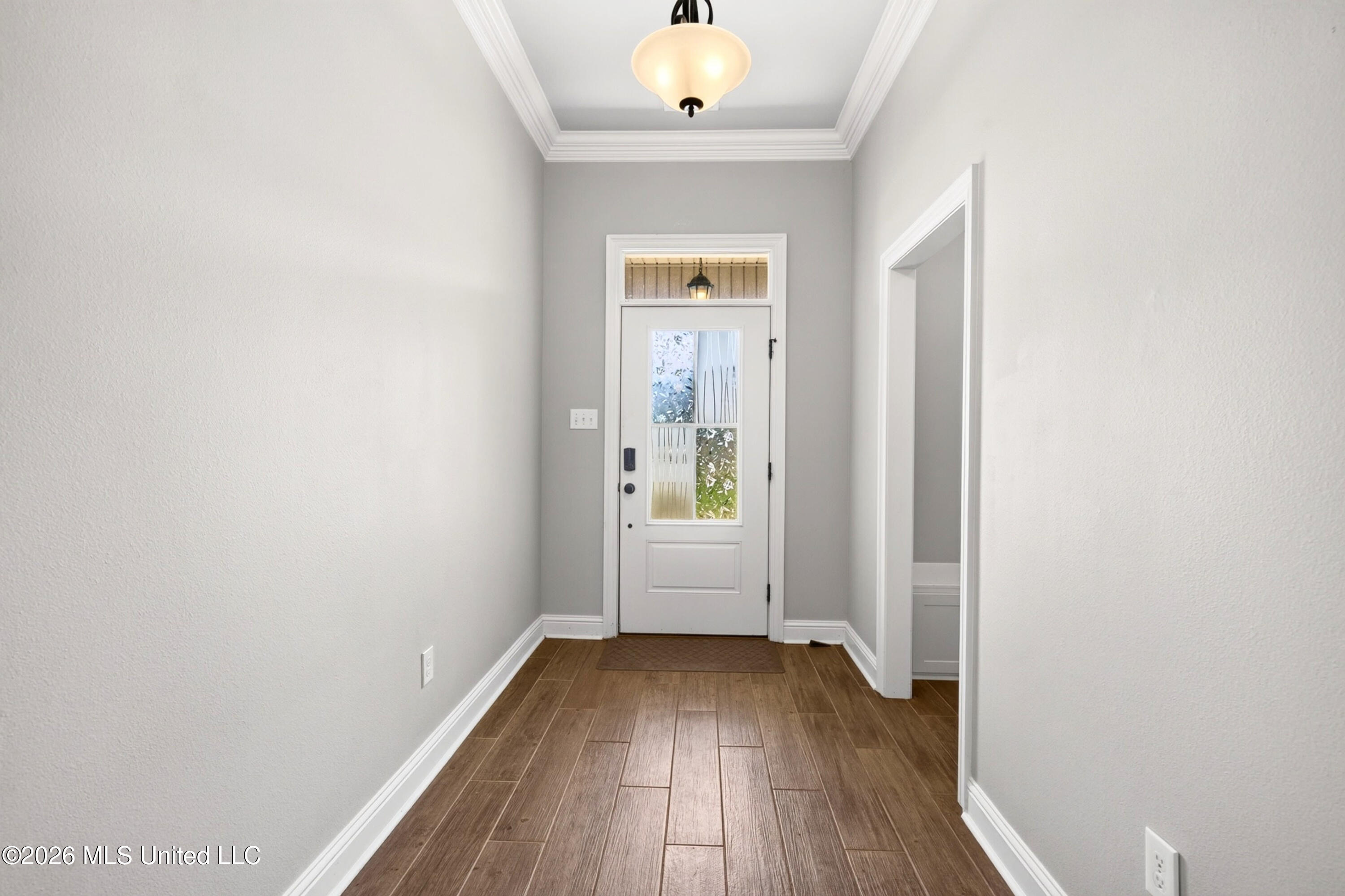 11816 Smokey Court Property Photo 4