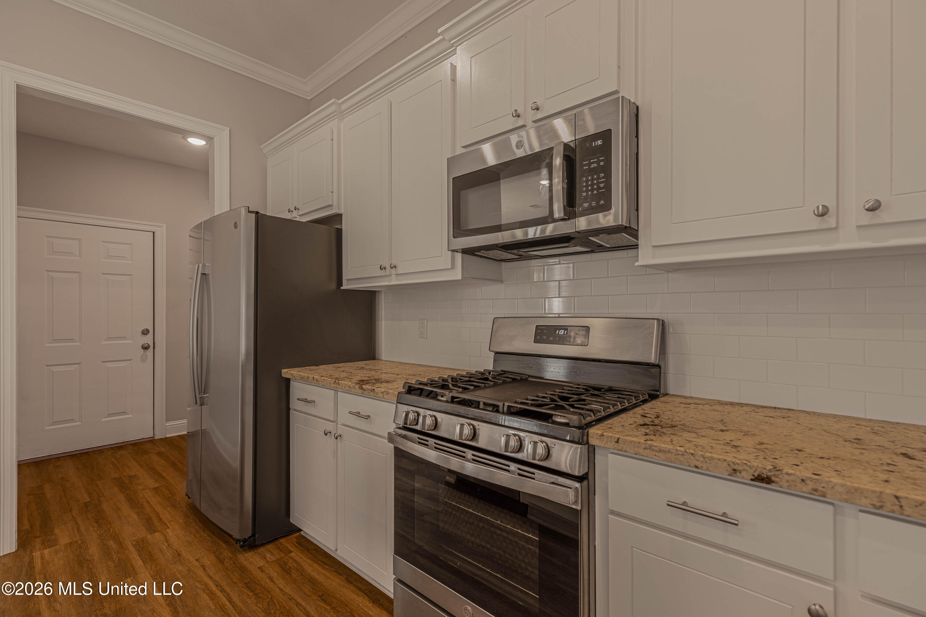 203 Silver Maple Place Property Photo 20