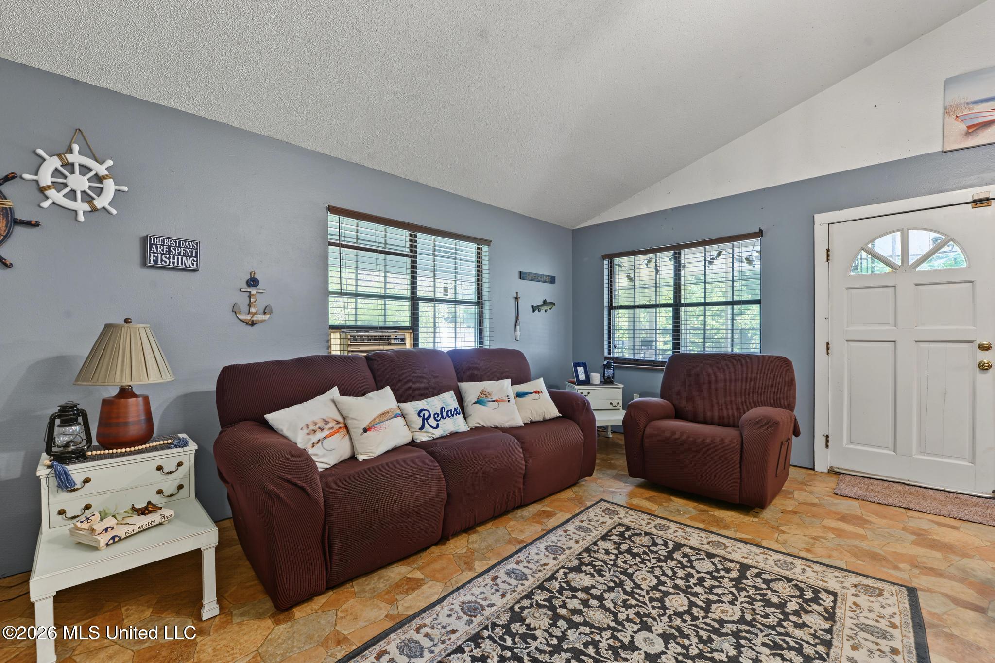 132 River Bend Road Property Photo 5