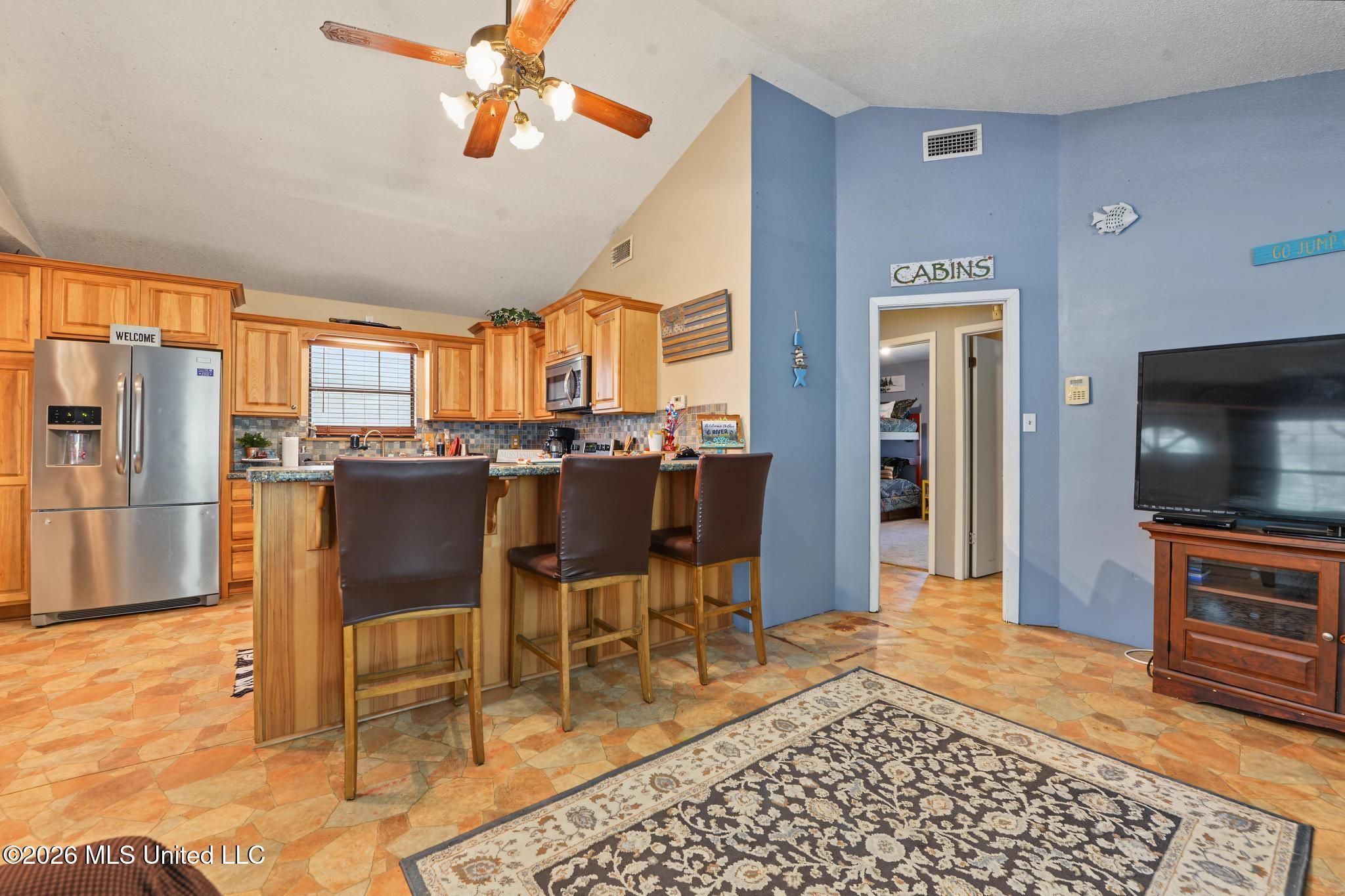 132 River Bend Road Property Photo 7